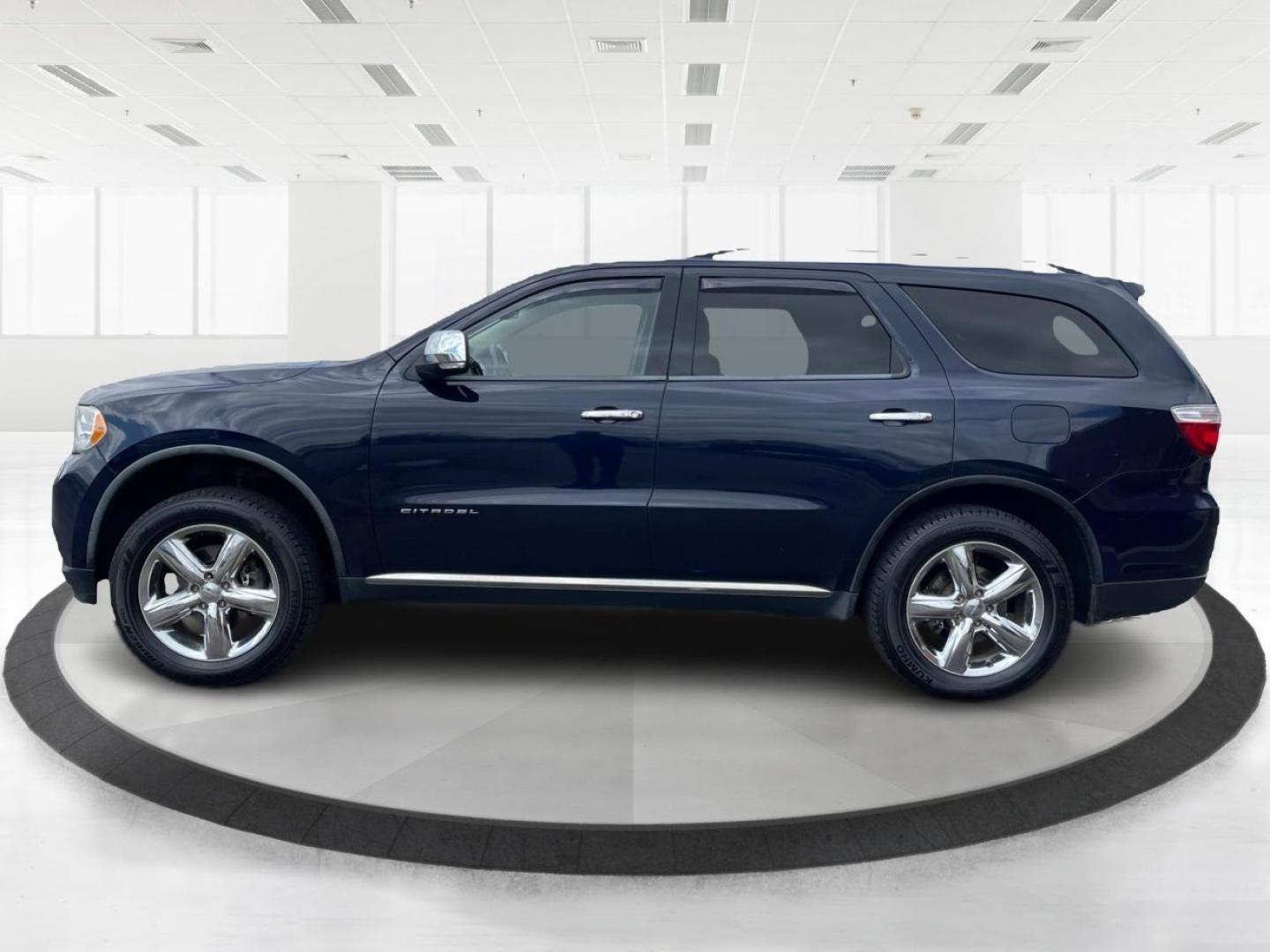 2012 Dodge Durango Citadel (1C4SDJET9CC) with an 3.6L V-6 DOHC engine, located at 8750 N County Rd 25A, Piqua, OH, 45356, (937) 908-9800, 40.164391, -84.232513 - Photo#5