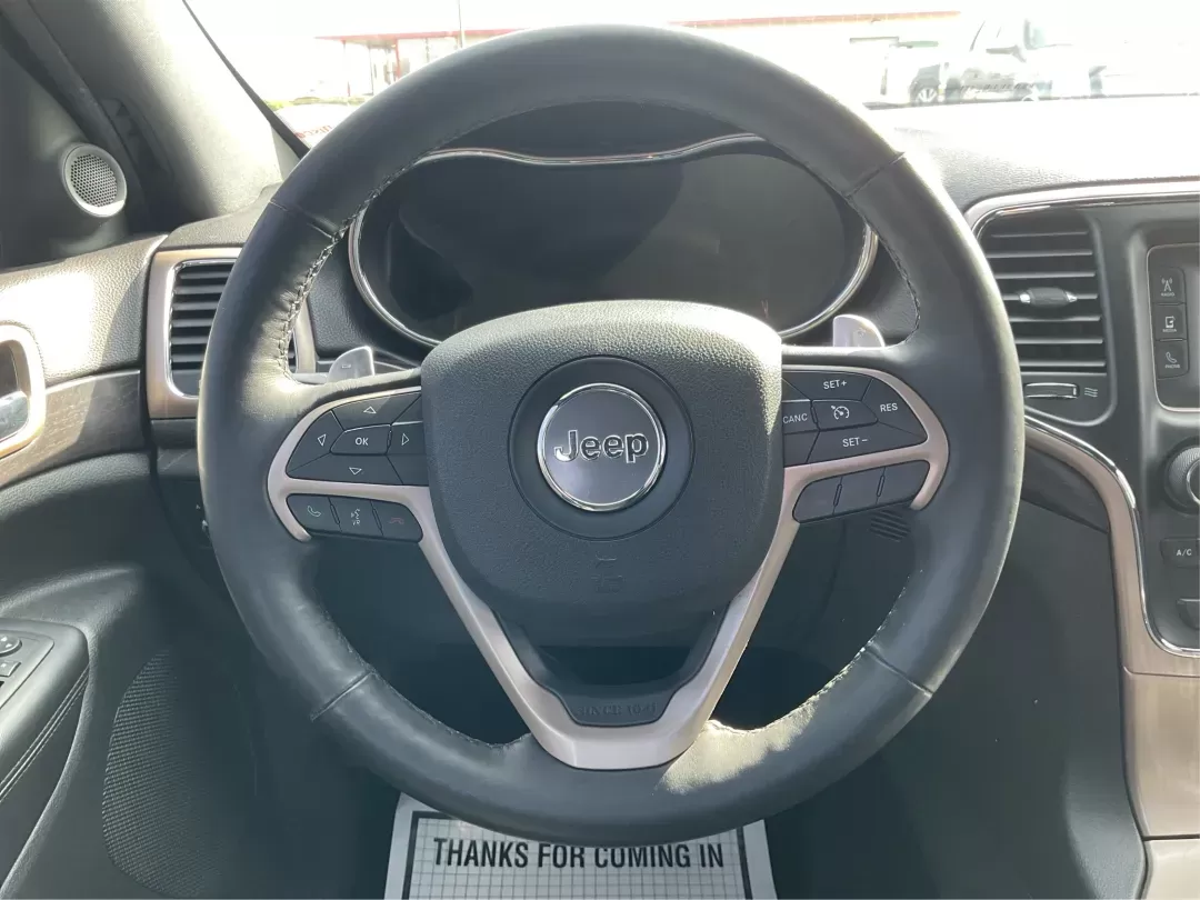 2014 Jeep Grand Cherokee Laredo (1C4RJFAGXEC) with an 3.6L V-6 DOHC engine, located at 1951 S Dayton Lakeview Rd., New Carlisle, OH, 45344, (937) 908-9800, 39.890999, -84.050255 - Photo#15