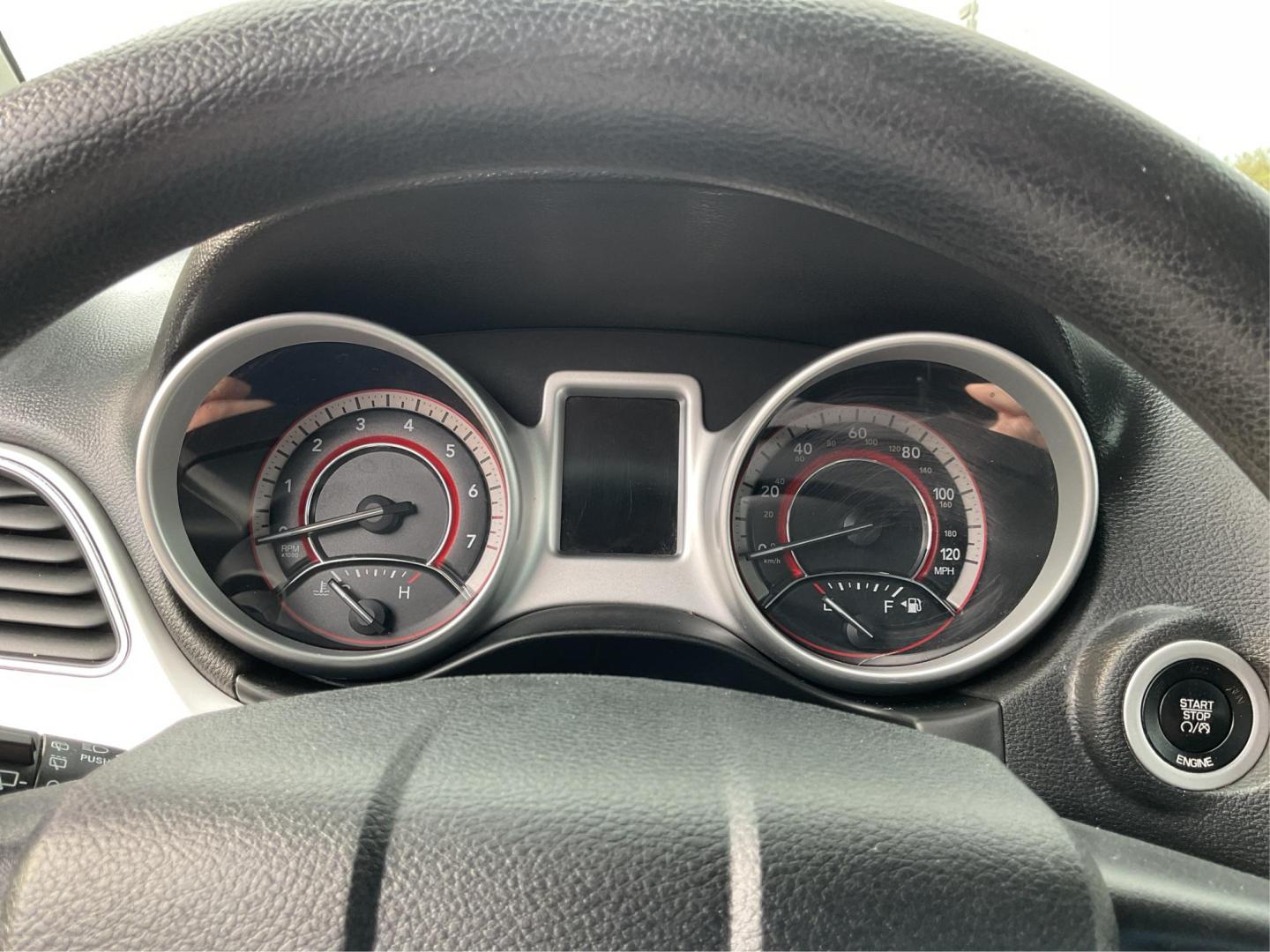 2016 Dodge Journey SXT (3C4PDDBG7GT) with an Pentastar 3.6L V-6 DOHC engine, located at 8750 N County Rd 25A, Piqua, OH, 45356, (937) 908-9800, 40.164391, -84.232513 - Photo#13
