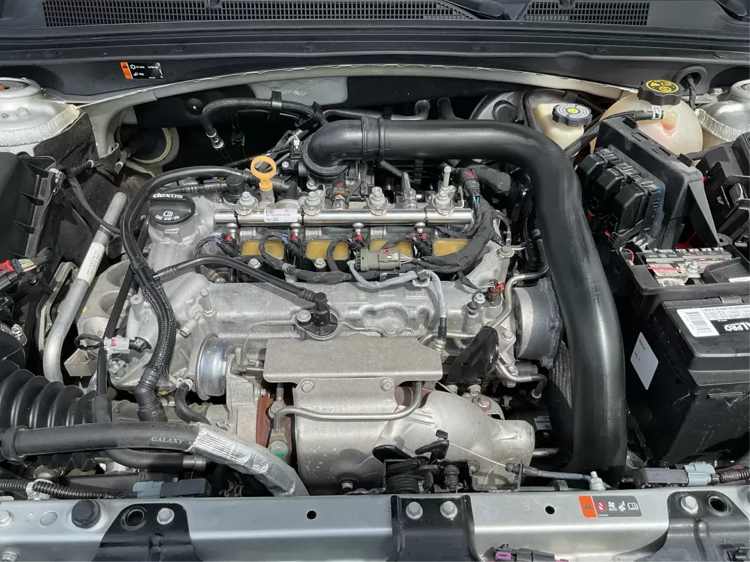 2016 Chevrolet Malibu 1LT (1G1ZE5ST4GF) with an ECOTEC 1.5L I-4 gasoline direct injection engine, located at 1184 Kauffman Ave, Fairborn, OH, 45324, (937) 908-9800, 39.807072, -84.030914 - Photo#11