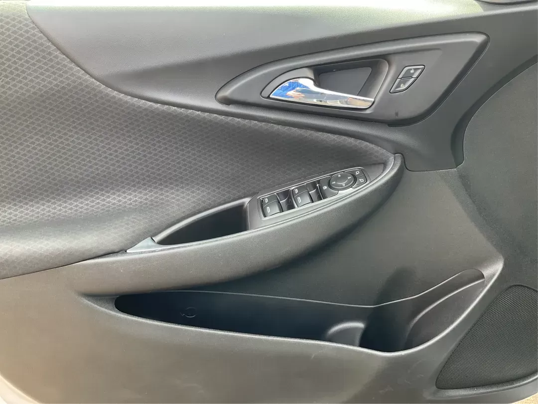 2016 Chevrolet Malibu 1LT (1G1ZE5ST4GF) with an ECOTEC 1.5L I-4 gasoline direct injection engine, located at 1184 Kauffman Ave, Fairborn, OH, 45324, (937) 908-9800, 39.807072, -84.030914 - Photo#19
