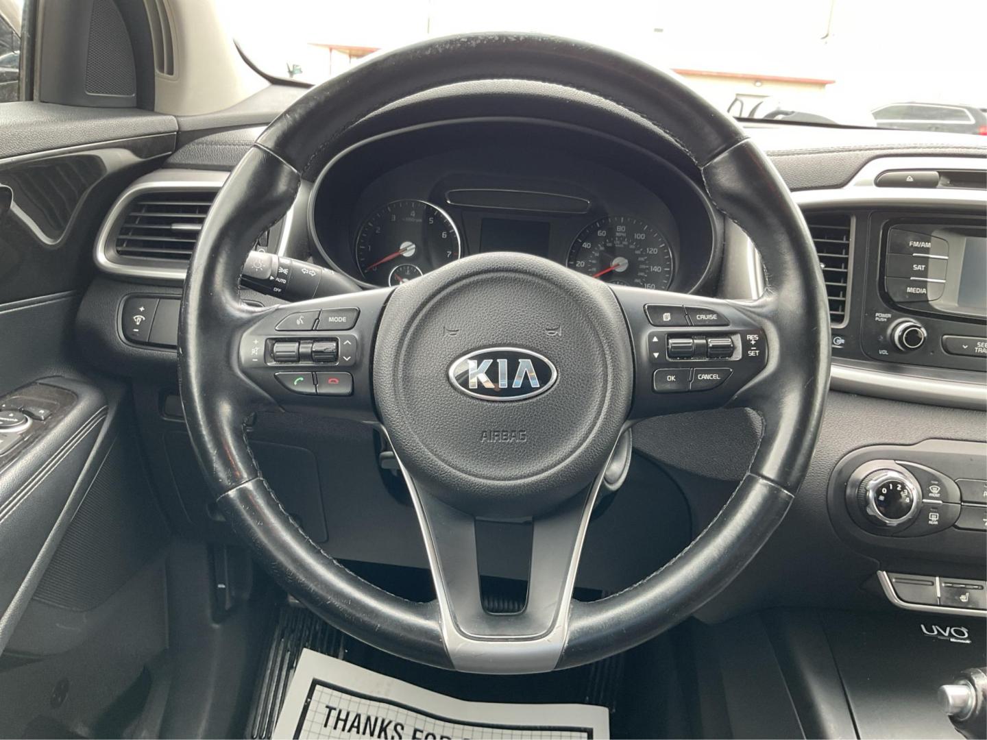 2016 Kia Sorento 2.4L LX (5XYPGDA32GG) with an 2.4L I-4 gasoline direct injection engine, located at 1184 Kauffman Ave, Fairborn, OH, 45324, (937) 908-9800, 39.807072, -84.030914 - Photo#15