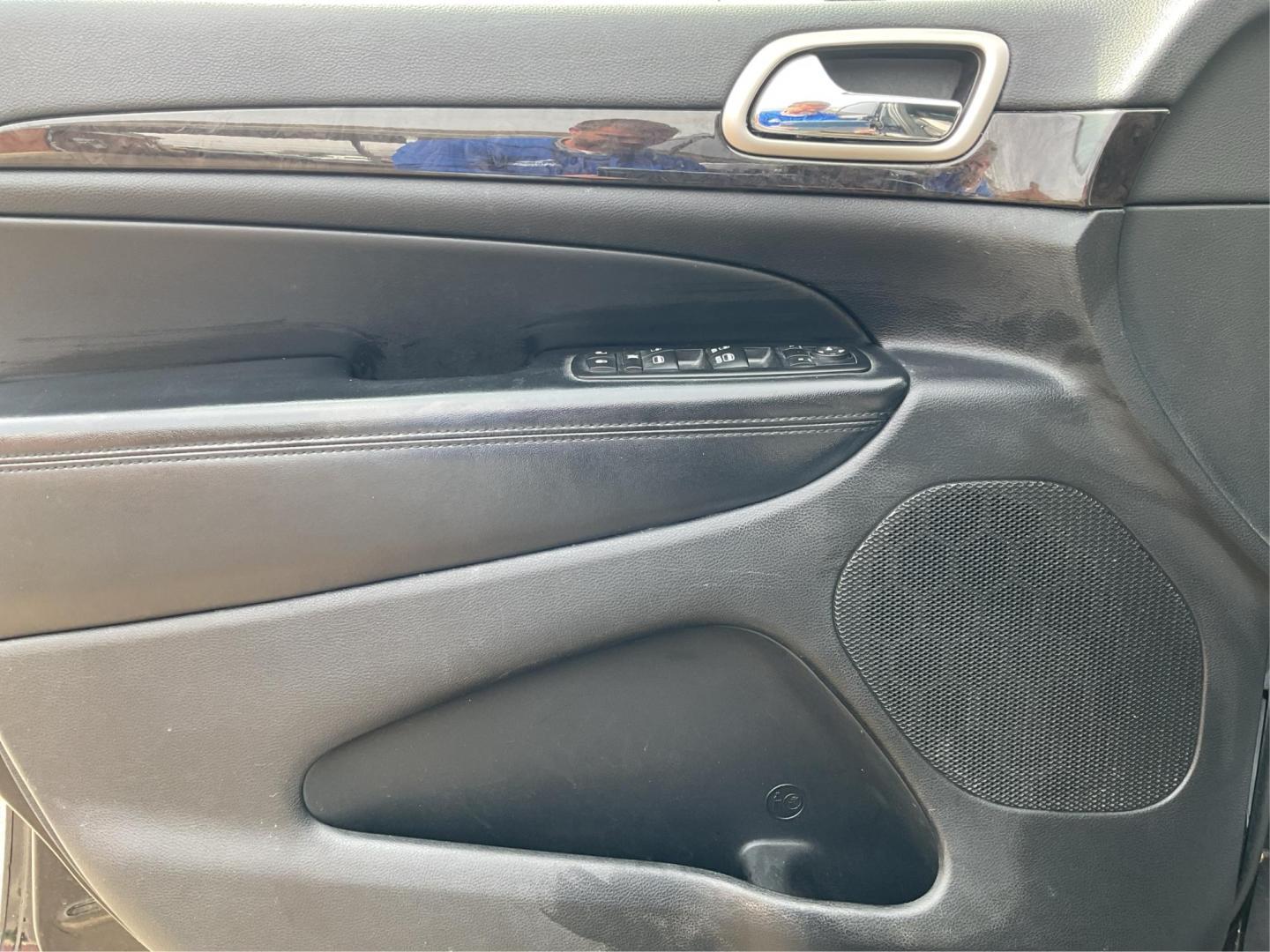 2012 Jeep Grand Cherokee Laredo (1C4RJFAG3CC) with an Other engine, located at 880 E. National Road, Vandalia, OH, 45377, (937) 908-9800, 39.891918, -84.183594 - Photo#17