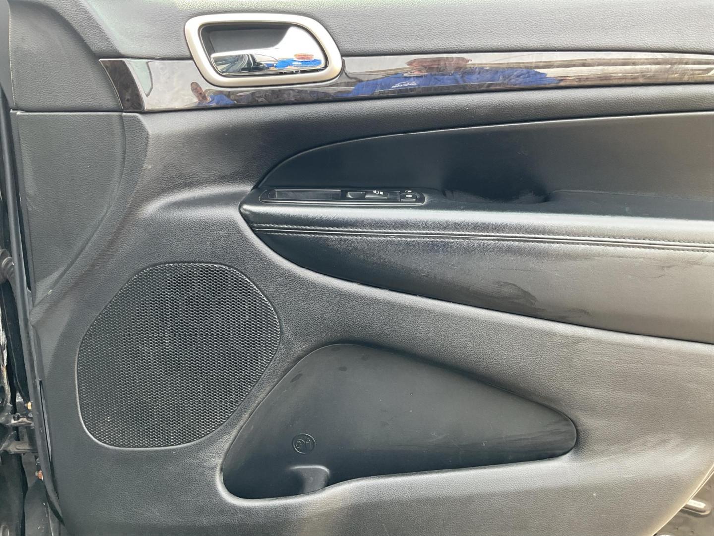 2012 Jeep Grand Cherokee Laredo (1C4RJFAG3CC) with an Other engine, located at 880 E. National Road, Vandalia, OH, 45377, (937) 908-9800, 39.891918, -84.183594 - Photo#18