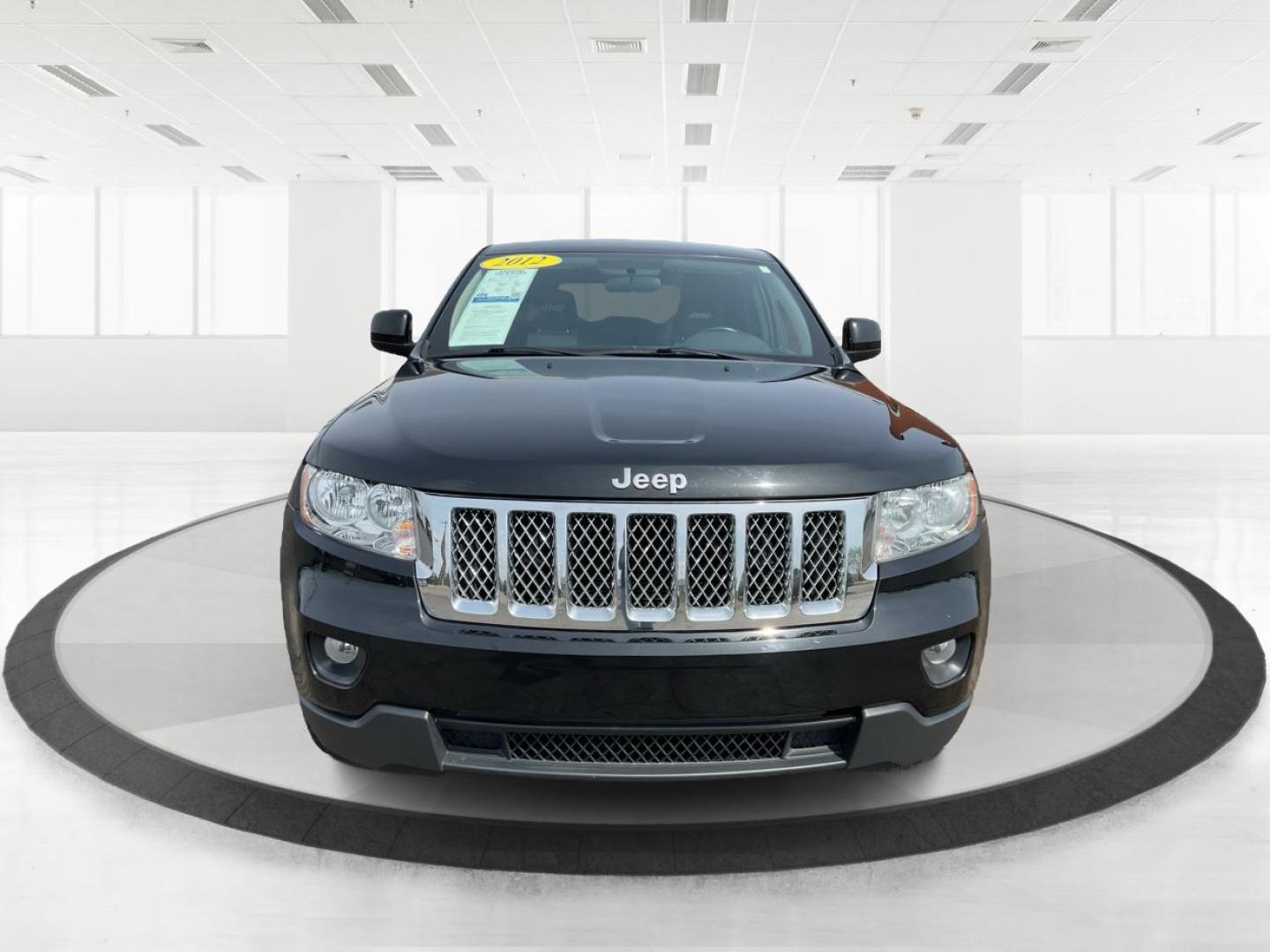 2012 Jeep Grand Cherokee Laredo (1C4RJFAG3CC) with an Other engine, located at 880 E. National Road, Vandalia, OH, 45377, (937) 908-9800, 39.891918, -84.183594 - Photo#6