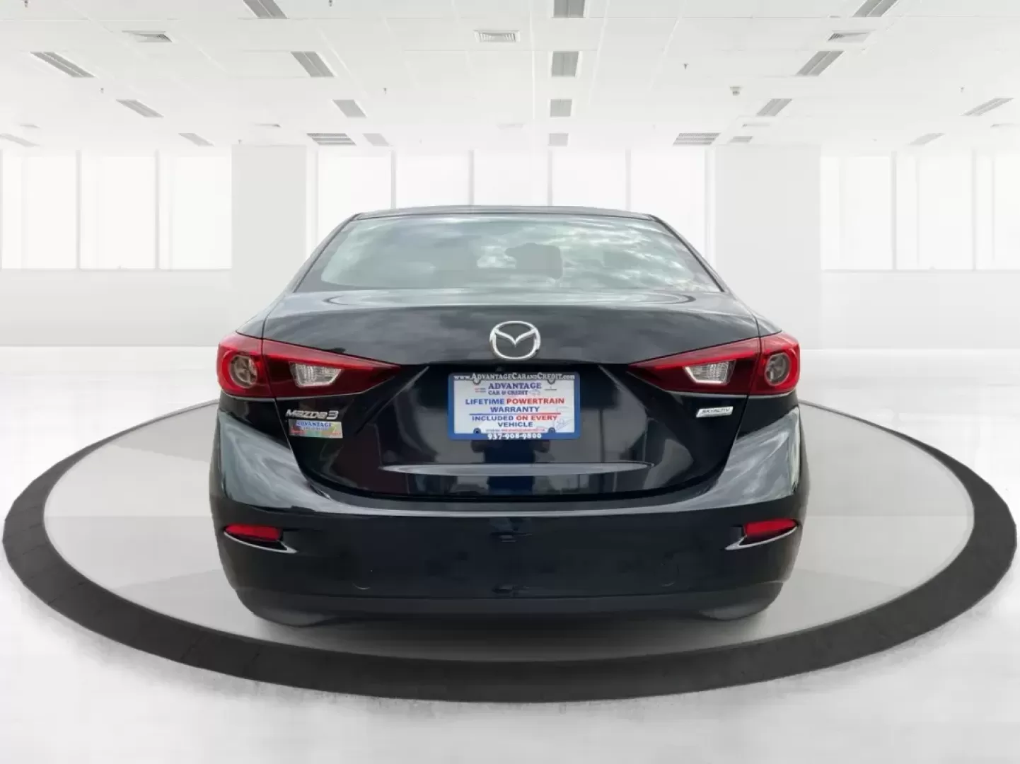 2016 Mazda MAZDA3 i Sport AT 4-Door (JM1BM1U74G1) with an 2.0L L4 DOHC 16V engine, 6-Speed Automatic transmission, located at 8750 N County Rd 25A, Piqua, OH, 45356, (937) 908-9800, 40.164391, -84.232513 - Photo#3