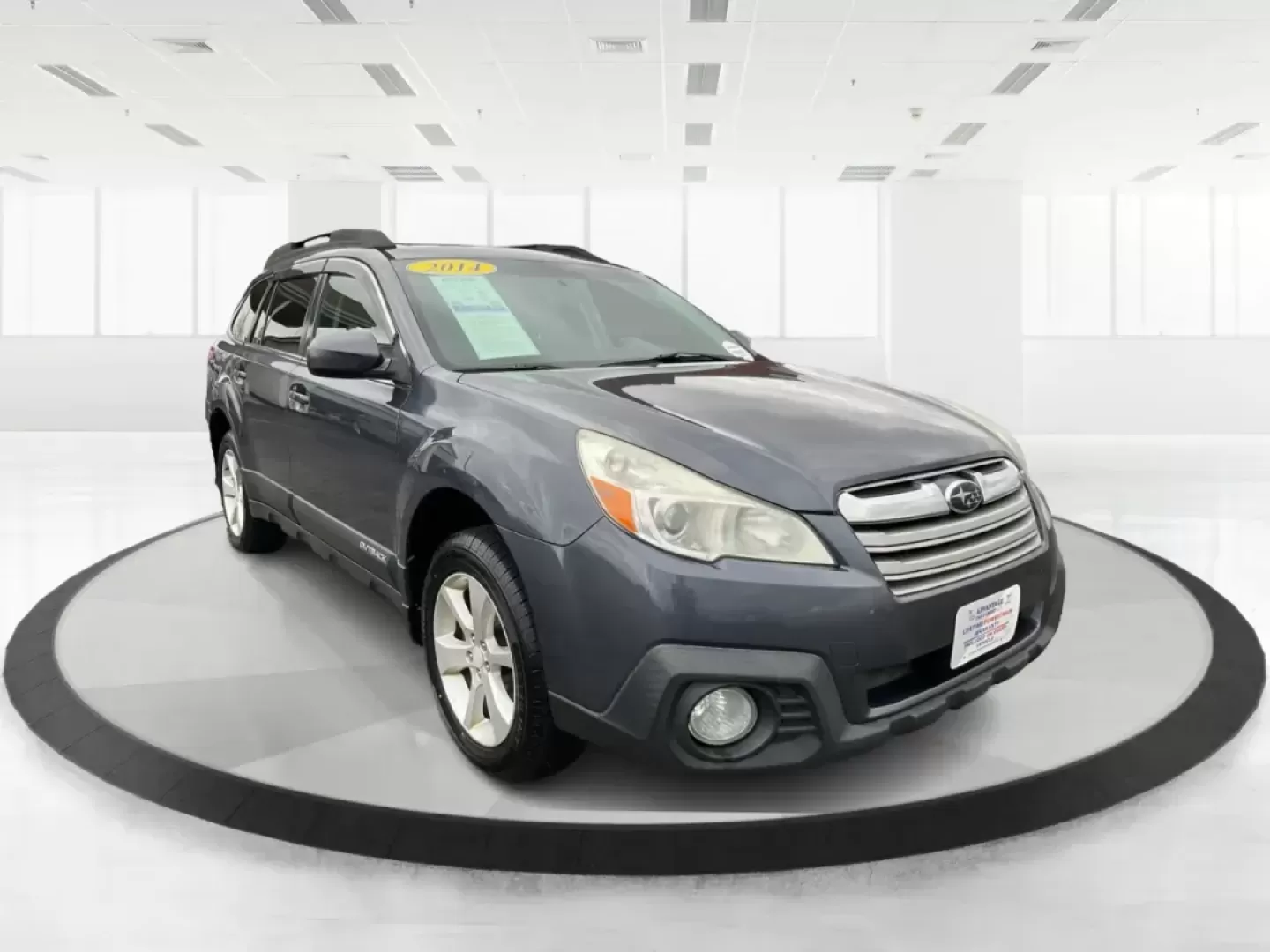 2014 Subaru Outback 2.5i Premium (4S4BRCDC0E3) with an 2.5L H-4 DOHC engine, located at 8750 N County Rd 25A, Piqua, OH, 45356, (937) 908-9800, 40.164391, -84.232513 - Photo#0