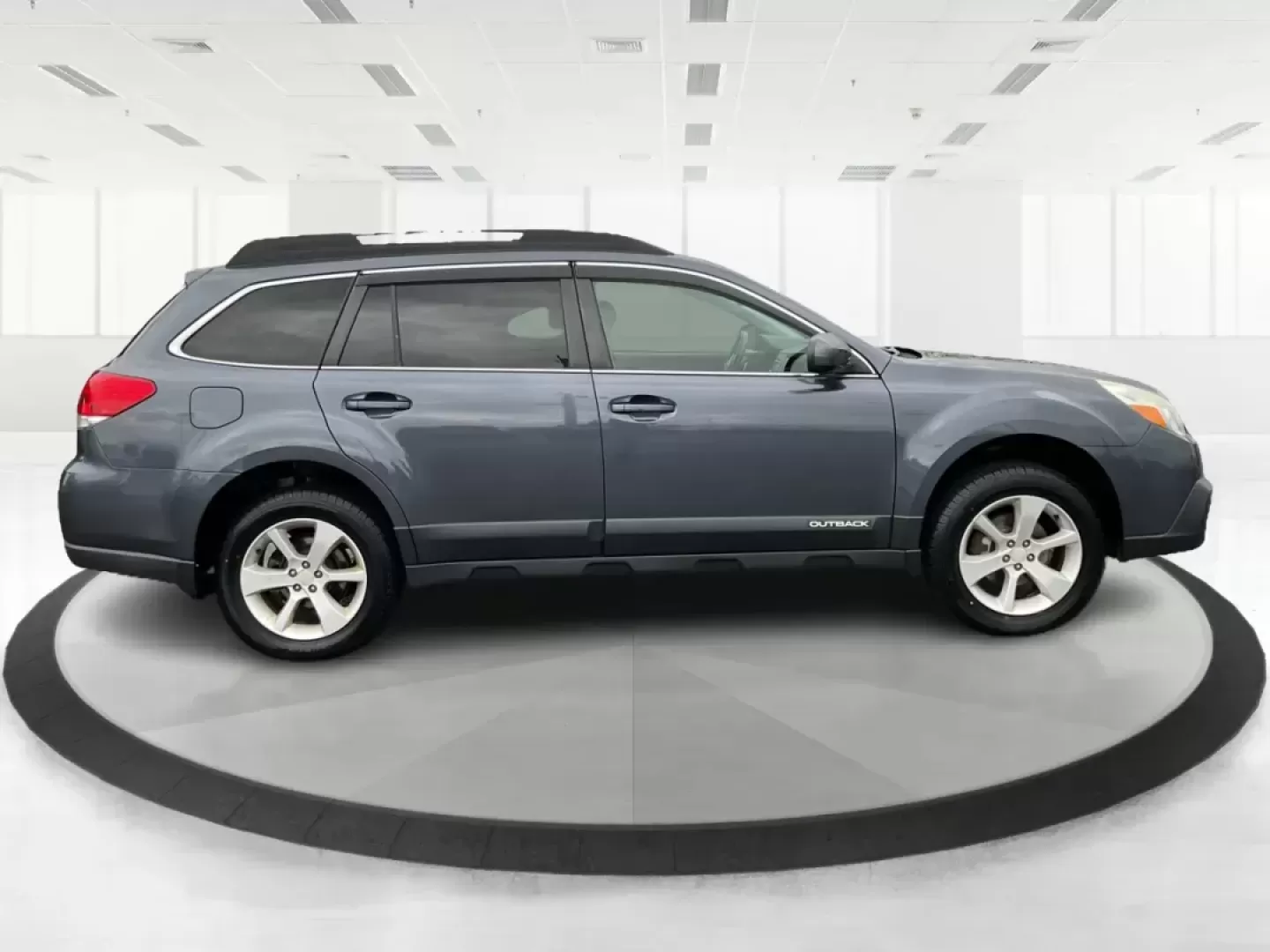 2014 Subaru Outback 2.5i Premium (4S4BRCDC0E3) with an 2.5L H-4 DOHC engine, located at 8750 N County Rd 25A, Piqua, OH, 45356, (937) 908-9800, 40.164391, -84.232513 - Photo#1