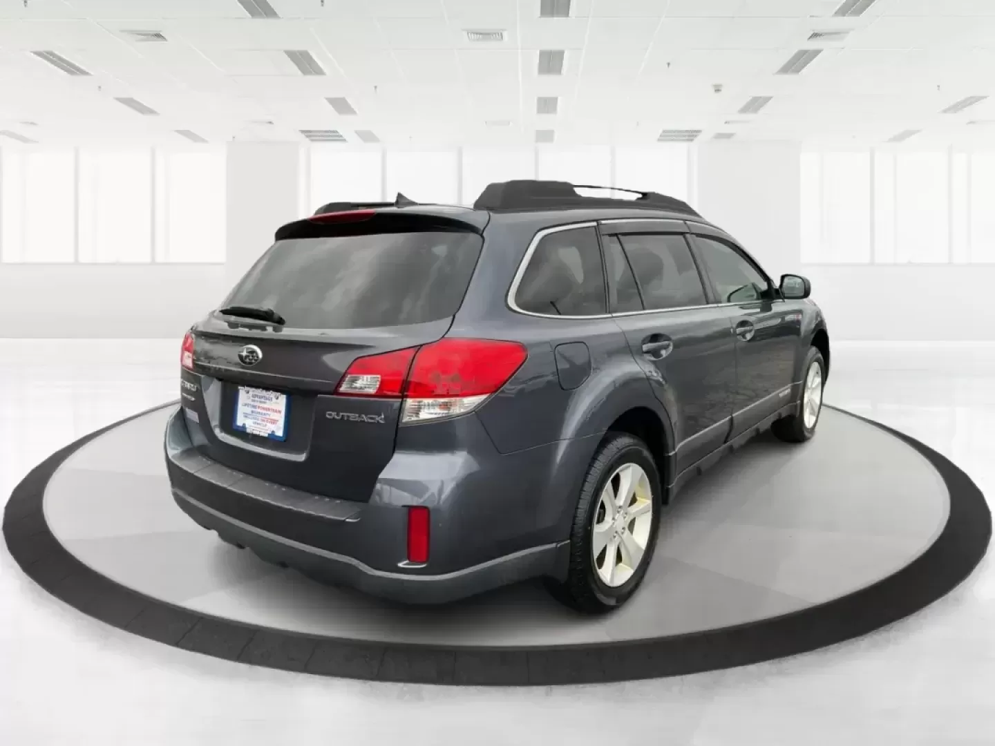 2014 Subaru Outback 2.5i Premium (4S4BRCDC0E3) with an 2.5L H-4 DOHC engine, located at 8750 N County Rd 25A, Piqua, OH, 45356, (937) 908-9800, 40.164391, -84.232513 - Photo#2