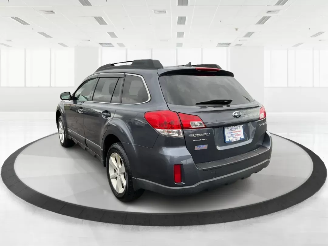 2014 Subaru Outback 2.5i Premium (4S4BRCDC0E3) with an 2.5L H-4 DOHC engine, located at 8750 N County Rd 25A, Piqua, OH, 45356, (937) 908-9800, 40.164391, -84.232513 - 2014 Subaru Outback 2.5i Premium - Photo#4