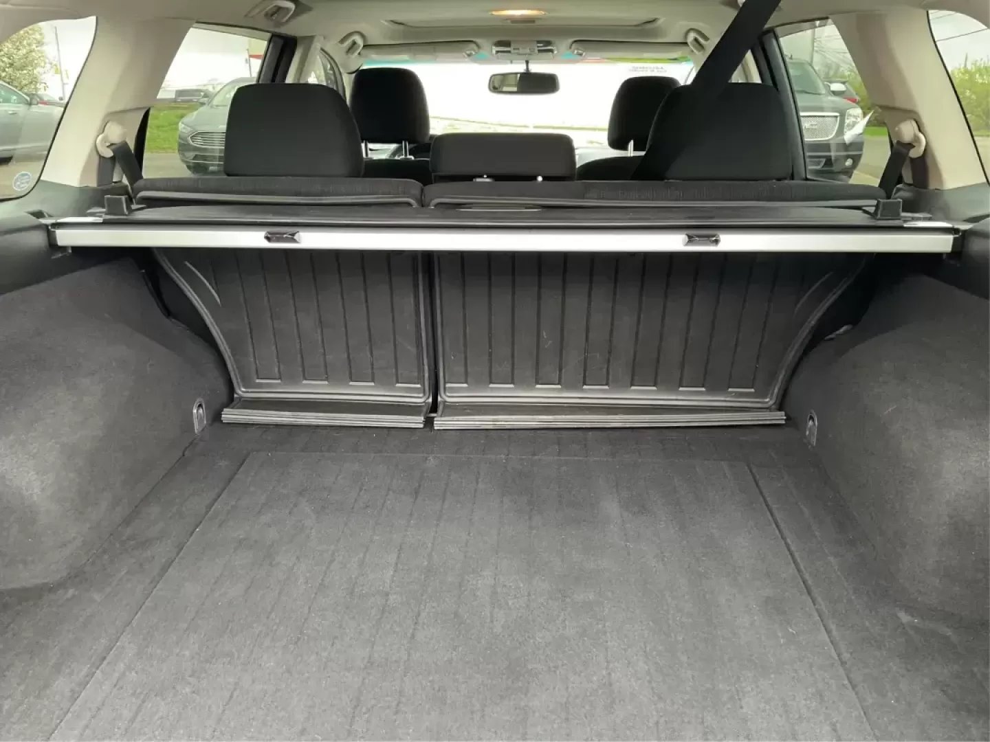 2014 Subaru Outback 2.5i Premium (4S4BRCDC0E3) with an 2.5L H-4 DOHC engine, located at 8750 N County Rd 25A, Piqua, OH, 45356, (937) 908-9800, 40.164391, -84.232513 - Photo#11