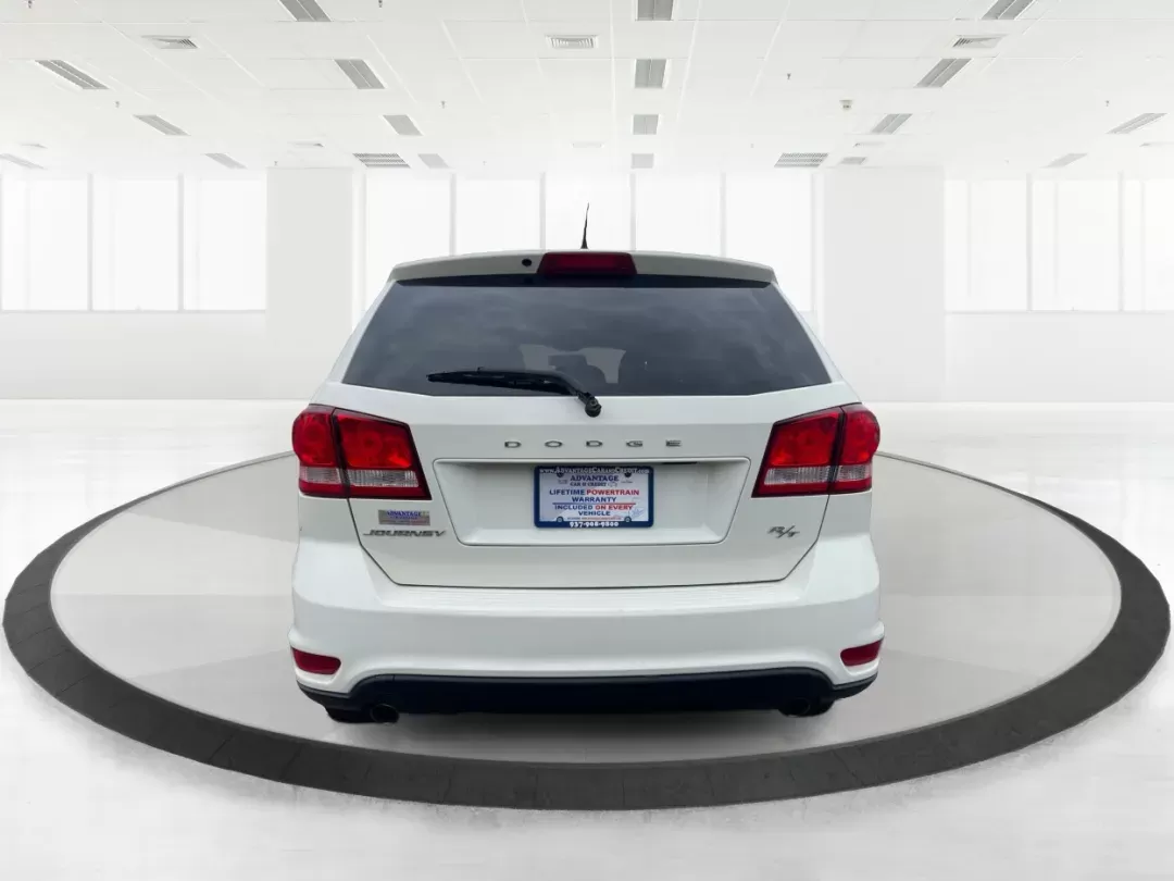 2015 Dodge Journey R/T (3C4PDDEG0FT) with an 3.6L V-6 DOHC engine, located at 1184 Kauffman Ave, Fairborn, OH, 45324, (937) 908-9800, 39.807072, -84.030914 - 2015 Dodge Journey R/T - Photo#3
