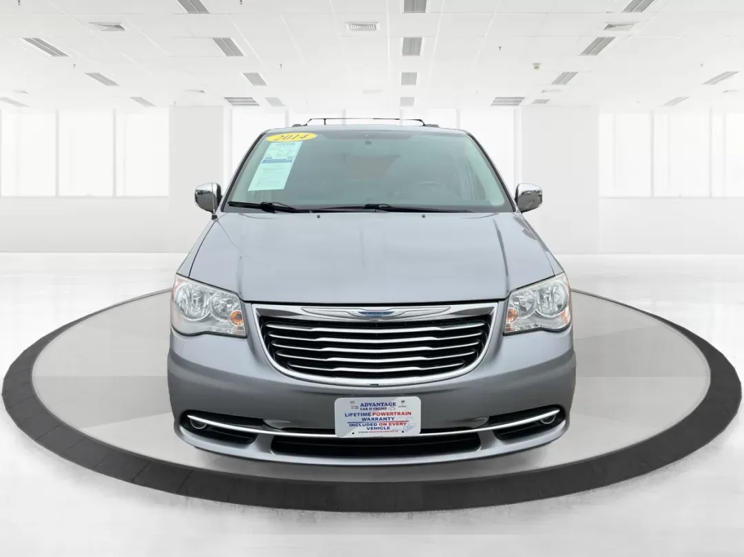 2014 Chrysler Town and Country Touring-L 30th Anniversary (2C4RC1CG7ER) with an Pentastar 3.6L V-6 DOHC engine, located at 1184 Kauffman Ave, Fairborn, OH, 45324, (937) 908-9800, 39.807072, -84.030914 - 2014 Chrysler Town and Country Touring-L 30th Anniversary - Photo#6