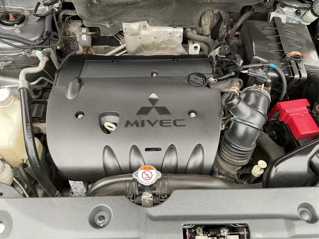 2015 Mitsubishi Outlander Sport (4A4AR4AU9FE) with an Other engine, located at 1099 N County Rd 25A , Troy, OH, 45373, (937) 908-9800, 40.057079, -84.212883 - 2015 Mitsubishi Outlander Sport - Photo#10