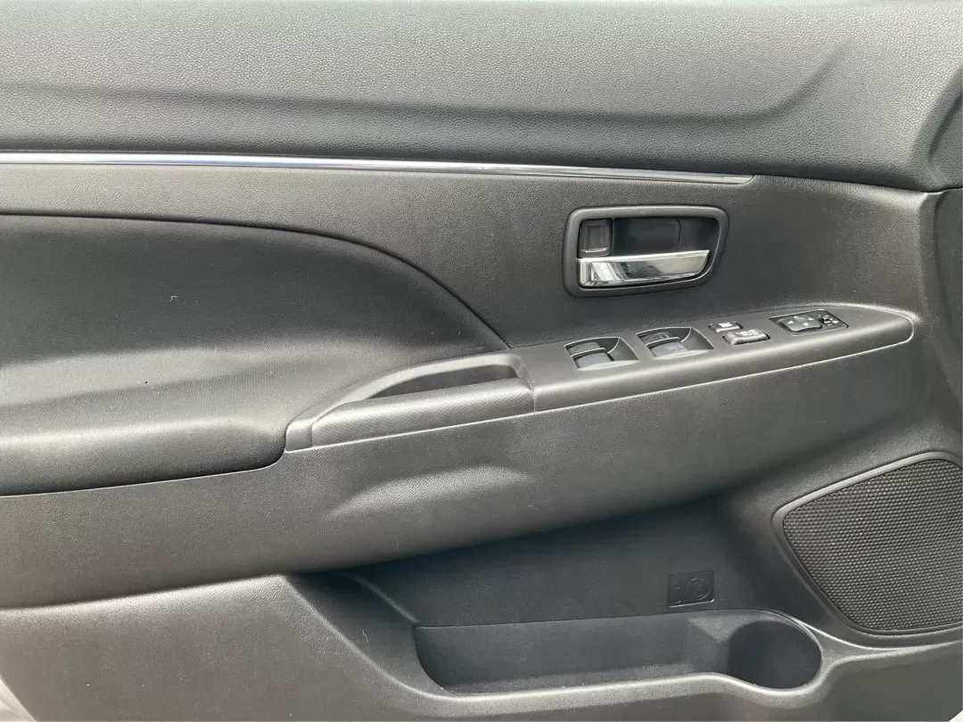 2015 Mitsubishi Outlander Sport (4A4AR4AU9FE) with an Other engine, located at 1099 N County Rd 25A , Troy, OH, 45373, (937) 908-9800, 40.057079, -84.212883 - 2015 Mitsubishi Outlander Sport - Photo#16