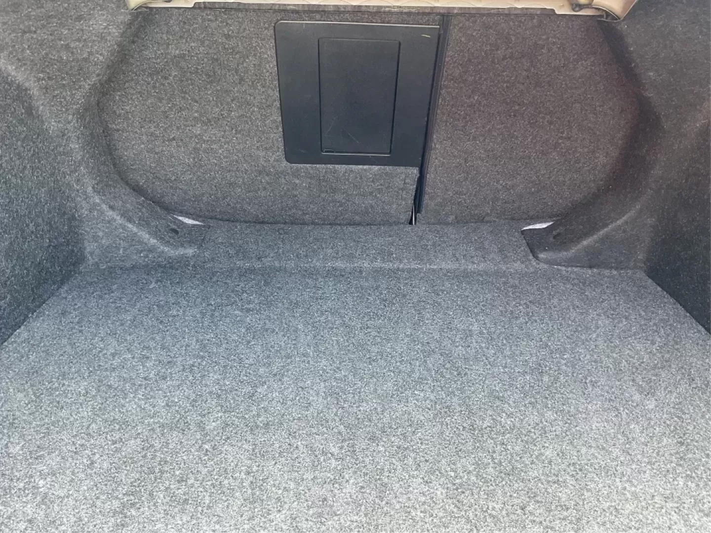2016 Chrysler 200 S (1C3CCCDG8GN) with an Pentastar 3.6L V-6 DOHC engine, located at 401 Woodman Dr, Riverside, OH, 45431, (937) 908-9800, 39.760899, -84.123421 - Photo#11