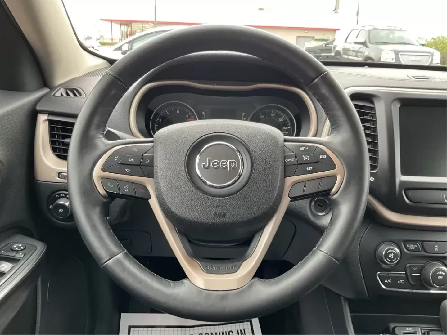 2017 Jeep Cherokee Latitude 4x4 (1C4PJMCB8HW) with an Pentastar 3.2L V-6 DOHC engine, located at 1099 N County Rd 25A, Troy, OH, 45373, (937) 908-9800, 40.057079, -84.212883 - Photo#15