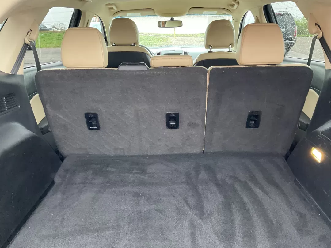 2016 Ford Edge SEL (2FMPK4J92GB) with an Other engine, located at 880 E. National Road, Vandalia, OH, 45377, (937) 908-9800, 39.891918, -84.183594 - 2016 Ford Edge SEL - Photo#11