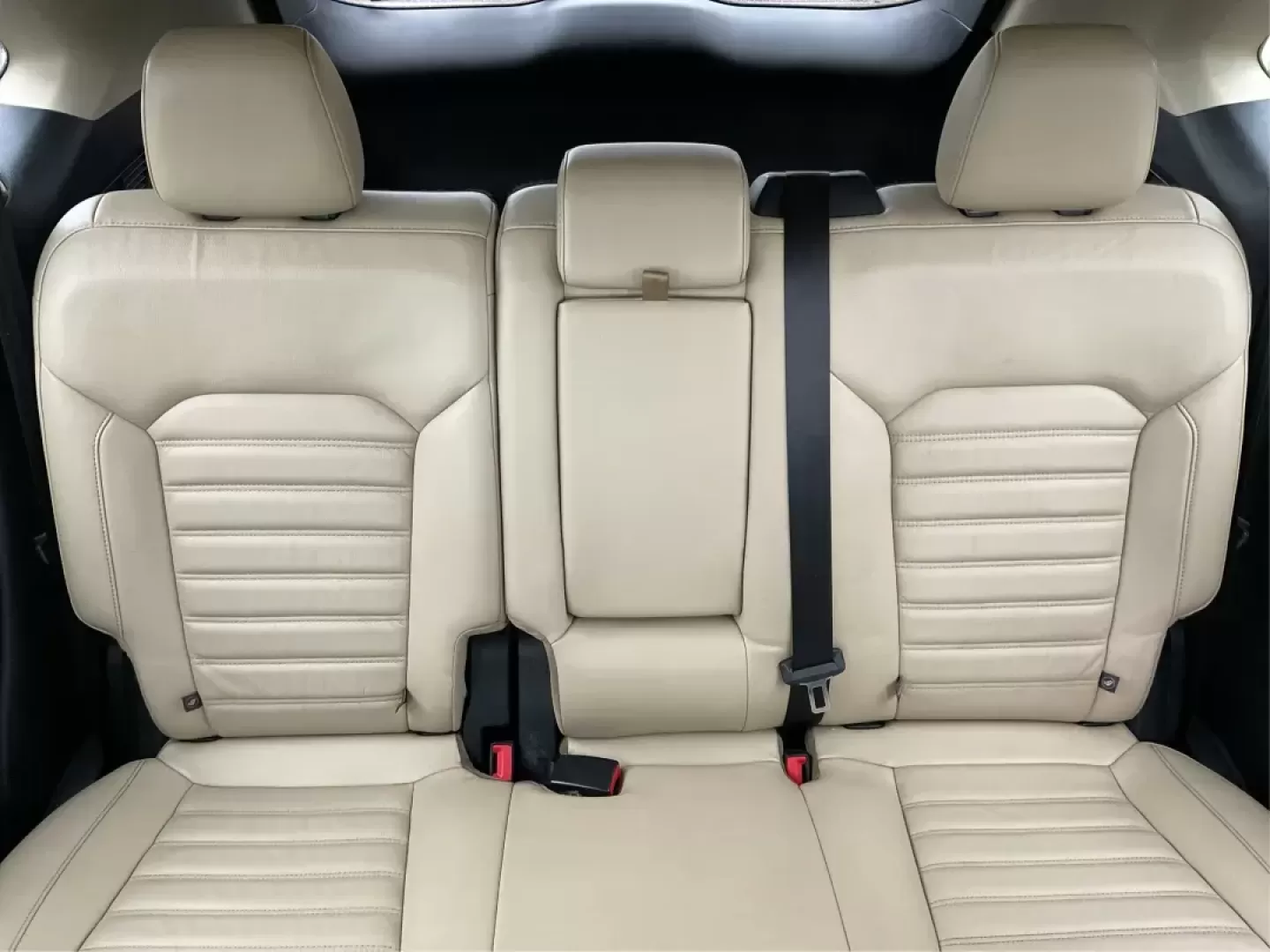 2016 Ford Edge SEL (2FMPK4J92GB) with an Other engine, located at 1099 N County Rd 25A, Troy, OH, 45373, (937) 908-9800, 40.057079, -84.212883 - Photo#13