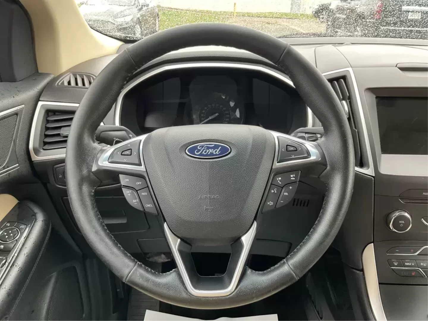 2016 Ford Edge SEL (2FMPK4J92GB) with an Other engine, located at 1099 N County Rd 25A, Troy, OH, 45373, (937) 908-9800, 40.057079, -84.212883 - Photo#15