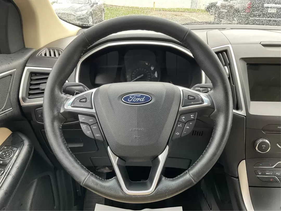 2016 Ford Edge SEL (2FMPK4J92GB) with an Other engine, located at 880 E. National Road, Vandalia, OH, 45377, (937) 908-9800, 39.891918, -84.183594 - 2016 Ford Edge SEL - Photo#15