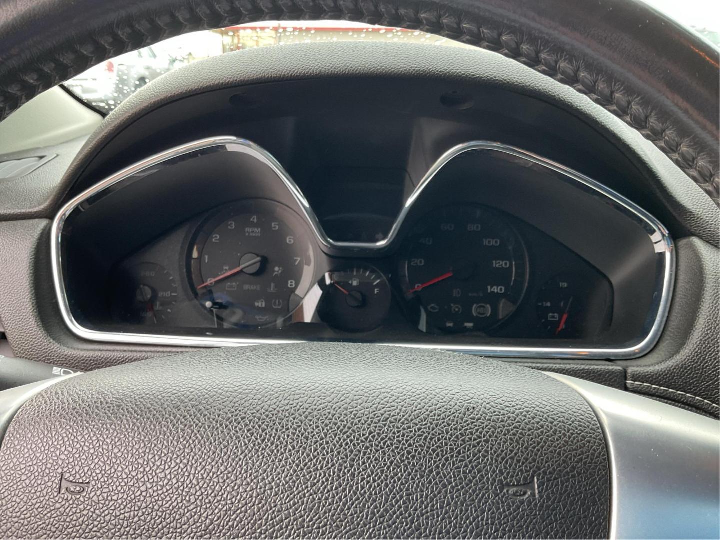 2016 Chevrolet Traverse 1LT (1GNKVGKD8GJ) with an 3.6L V-6 gasoline direct injection engine, located at 1230 East Main St, Xenia, OH, 45385, (937) 908-9800, 39.688026, -83.910172 - Photo#14