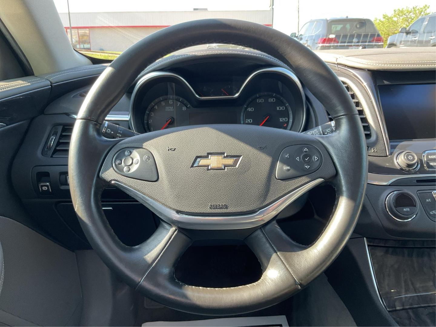 2015 Chevrolet Impala 2LT (2G1125S32F9) with an 3.6L V-6 gasoline direct injection engine, located at 1099 N County Rd 25A, Troy, OH, 45373, (937) 908-9800, 40.057079, -84.212883 - Photo#15
