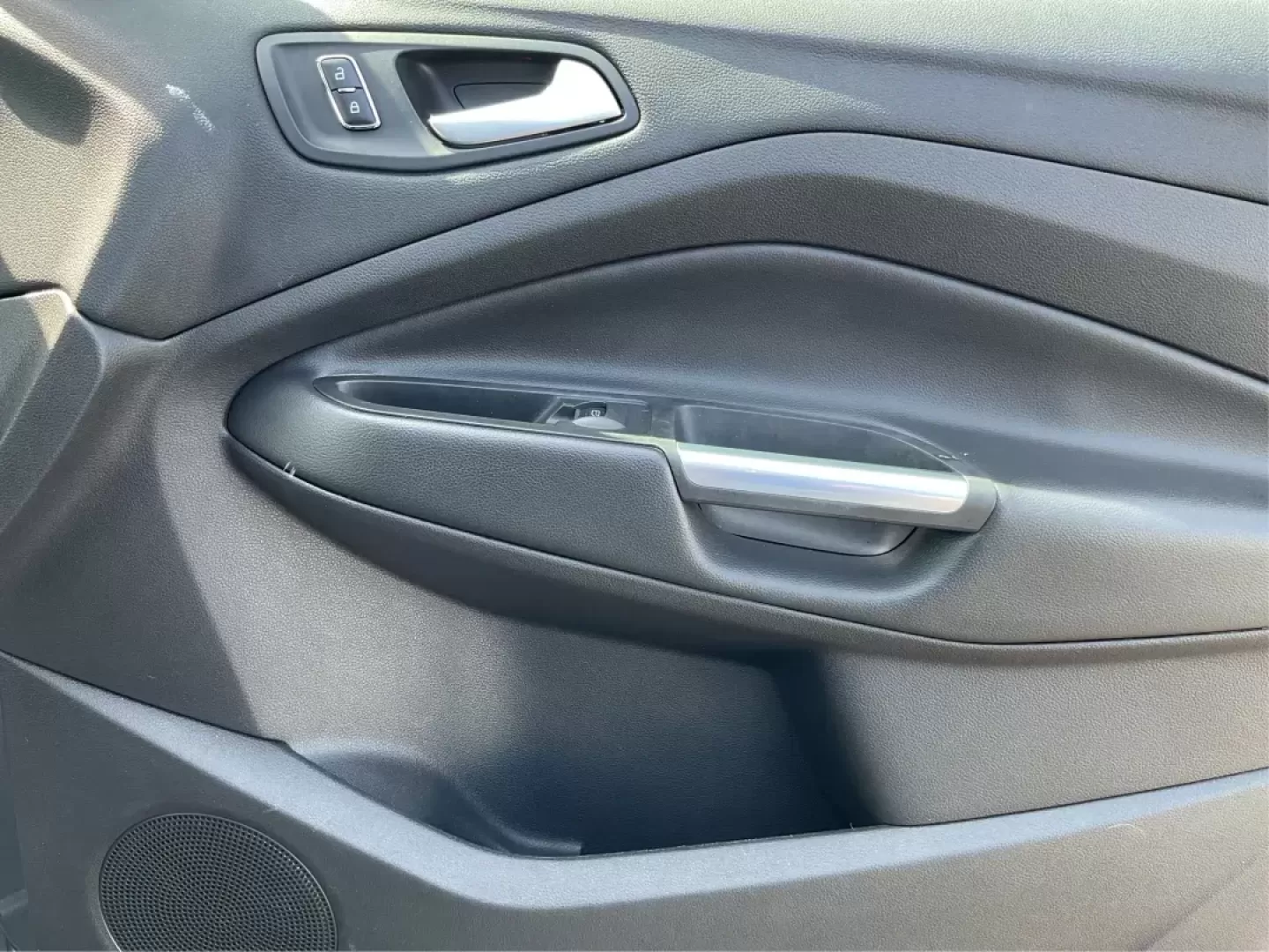 2014 Ford Escape Titanium (1FMCU9J98EU) with an Other engine, located at 1099 N County Rd 25A, Troy, OH, 45373, (937) 908-9800, 40.057079, -84.212883 - Photo#18