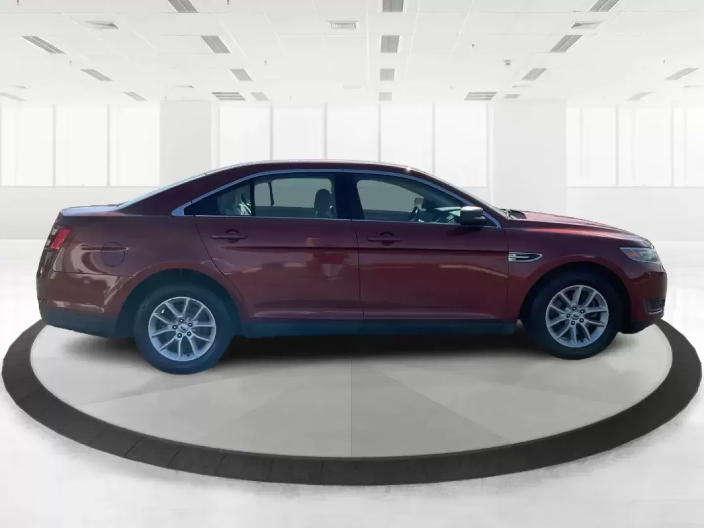 2014 Ford Taurus SE (1FAHP2D89EG) with an Other engine, located at 1951 S Dayton Lakeview Rd., New Carlisle, OH, 45344, (937) 908-9800, 39.890999, -84.050255 - **Drive Your Future with Confidence: 2014 Ford Taurus SE at Advantage Car and Credit**<br /> <br /> Are you searching for a reliable sedan that strikes the perfect balance between comfort, style, and functionality? Look no further than this stunning 2014 Ford Taurus SE, now available at Advantage Ca - Photo#1