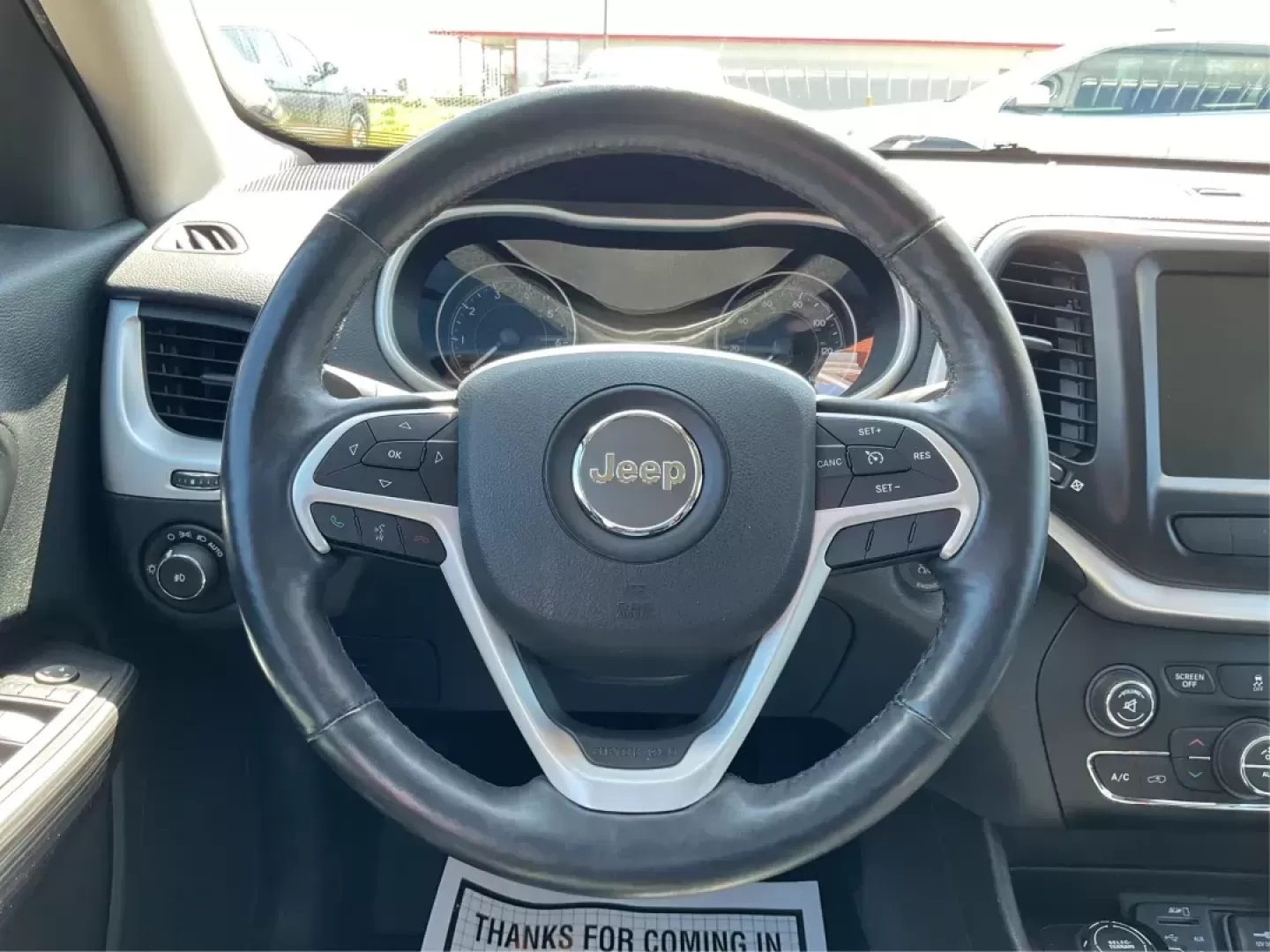 2014 Jeep Cherokee Limited 4WD (1C4PJMDBXEW) with an 2.4L L4 DOHC 16V engine, 9-Speed Automatic transmission, located at 880 E. National Road, Vandalia, OH, 45377, (937) 908-9800, 39.891918, -84.183594 - Photo#15