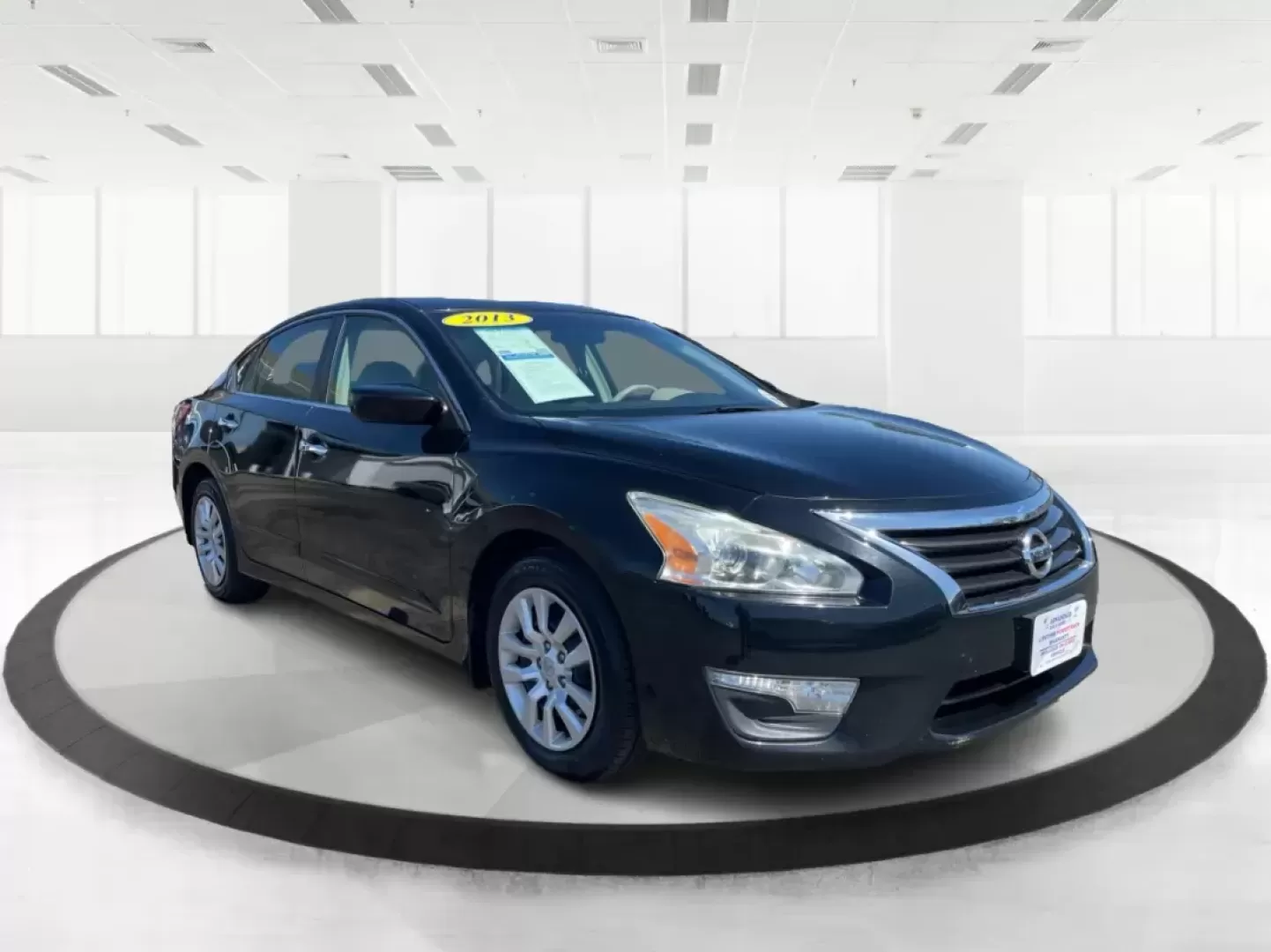 2013 Nissan Altima 2.5 S (1N4AL3AP1DC) with an 2.5L I-4 DOHC engine, located at 401 Woodman Dr, Riverside, OH, 45431, (937) 908-9800, 39.760899, -84.123421 - Photo#0