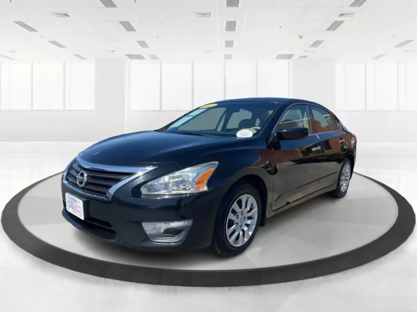 2013 Nissan Altima 2.5 S (1N4AL3AP1DC) with an 2.5L I-4 DOHC engine, located at 401 Woodman Dr, Riverside, OH, 45431, (937) 908-9800, 39.760899, -84.123421 - Photo#7