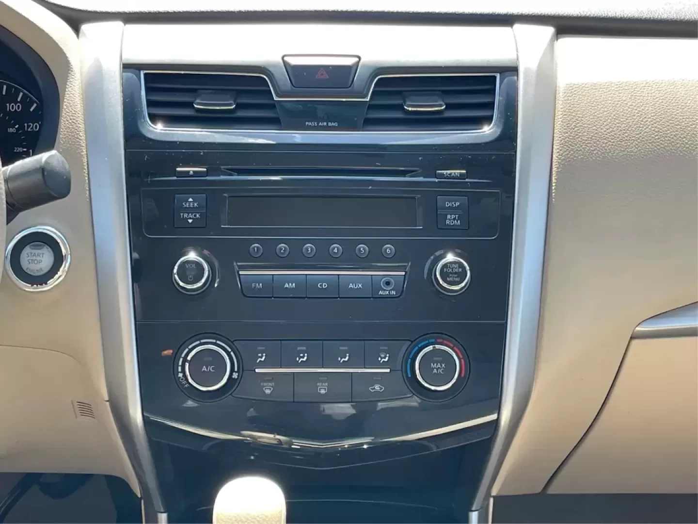 2013 Nissan Altima 2.5 S (1N4AL3AP1DC) with an 2.5L I-4 DOHC engine, located at 401 Woodman Dr, Riverside, OH, 45431, (937) 908-9800, 39.760899, -84.123421 - Photo#12