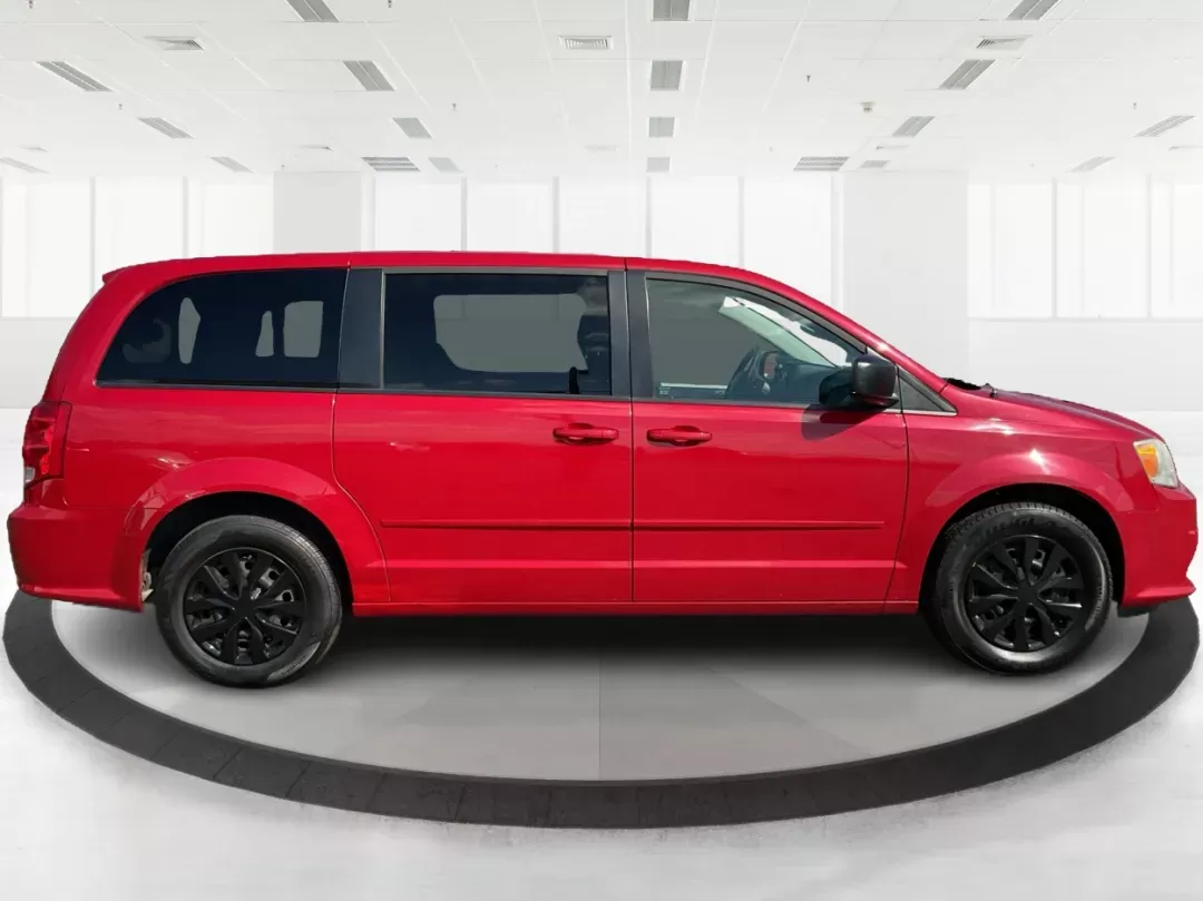 photo of 2015 Dodge Grand Caravan SE