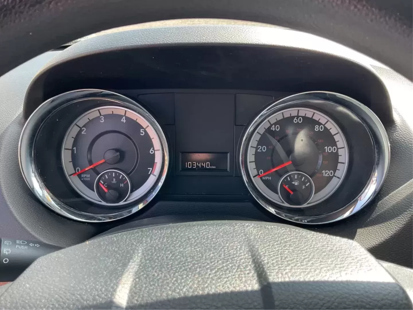 2015 Dodge Grand Caravan SE (2C4RDGBG9FR) with an 3.6L V-6 DOHC engine, located at 1230 East Main St, Xenia, OH, 45385, (937) 908-9800, 39.688026, -83.910172 - 2015 Dodge Grand Caravan SE - Photo#14
