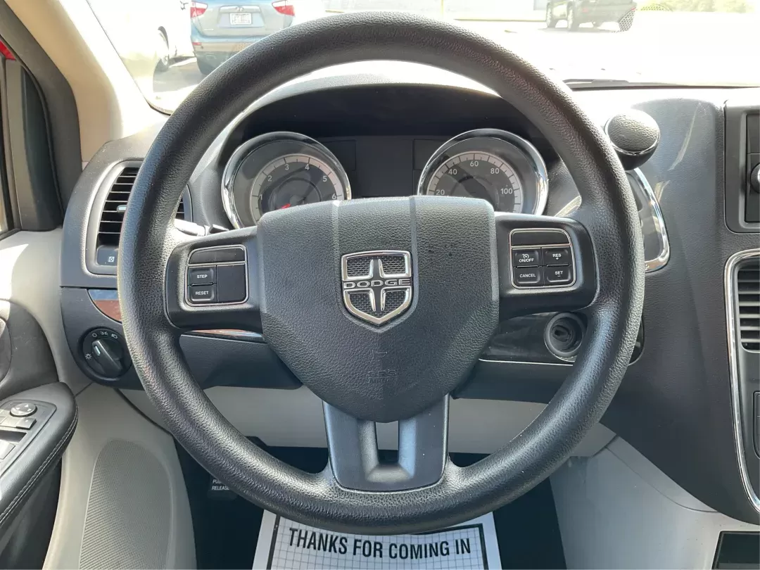 2015 Dodge Grand Caravan SE (2C4RDGBG9FR) with an 3.6L V-6 DOHC engine, located at 1230 East Main St, Xenia, OH, 45385, (937) 908-9800, 39.688026, -83.910172 - 2015 Dodge Grand Caravan SE - Photo#15