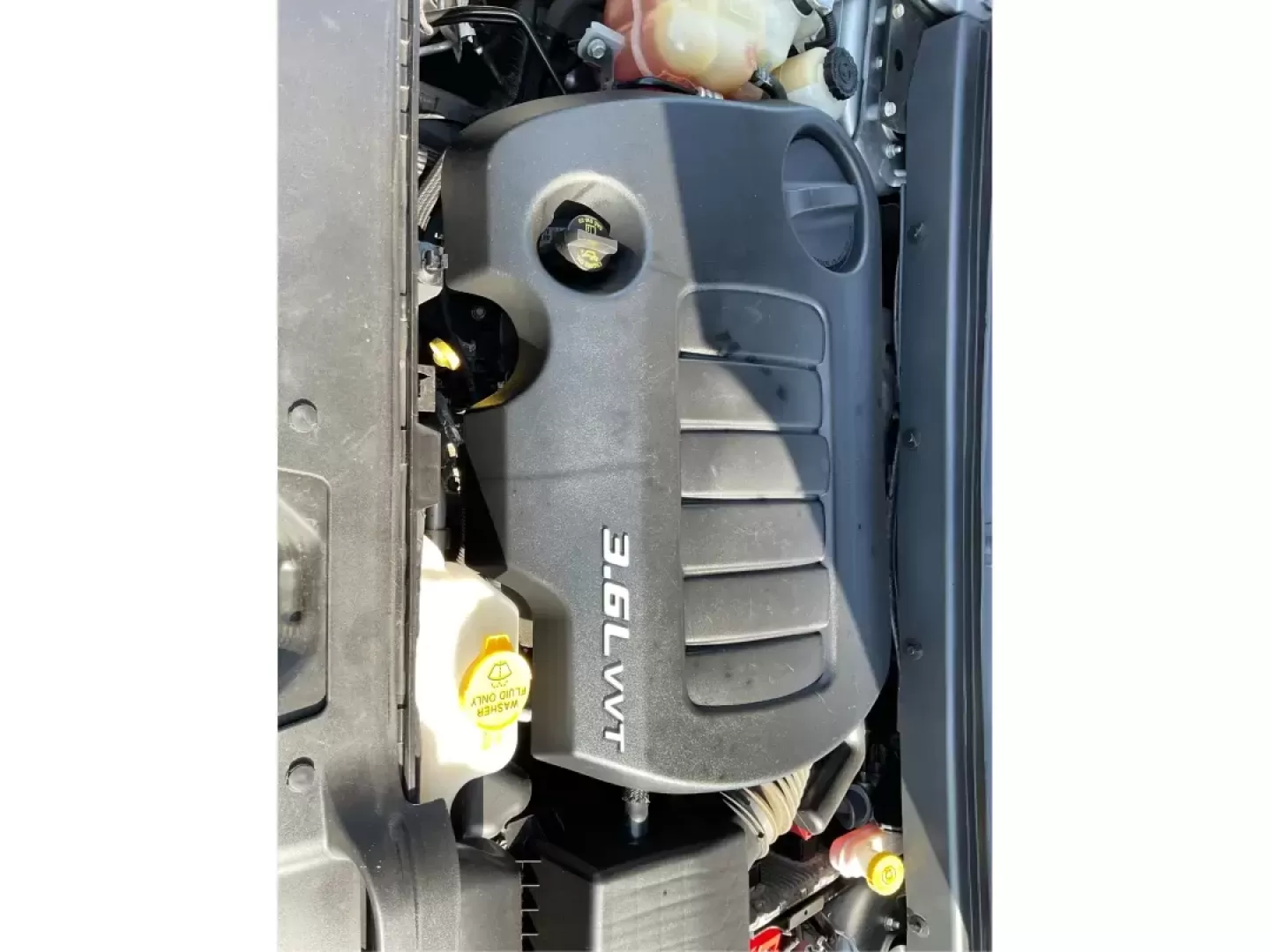 2018 Dodge Journey Crossroad AWD (3C4PDDGG8JT) with an Pentastar 3.6L V-6 DOHC engine, located at 4508 South Dixie Dr, Moraine, OH, 45439, (937) 908-9800, 39.689976, -84.218452 - Photo#10