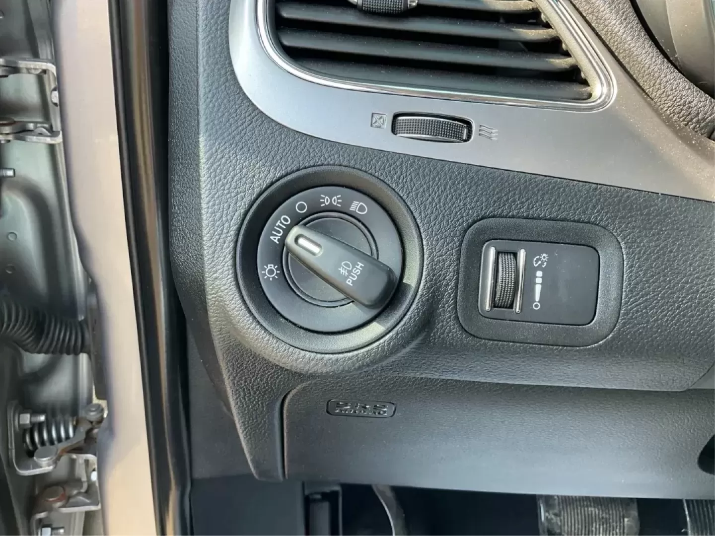 2018 Dodge Journey Crossroad AWD (3C4PDDGG8JT) with an Pentastar 3.6L V-6 DOHC engine, located at 4508 South Dixie Dr, Moraine, OH, 45439, (937) 908-9800, 39.689976, -84.218452 - Photo#16