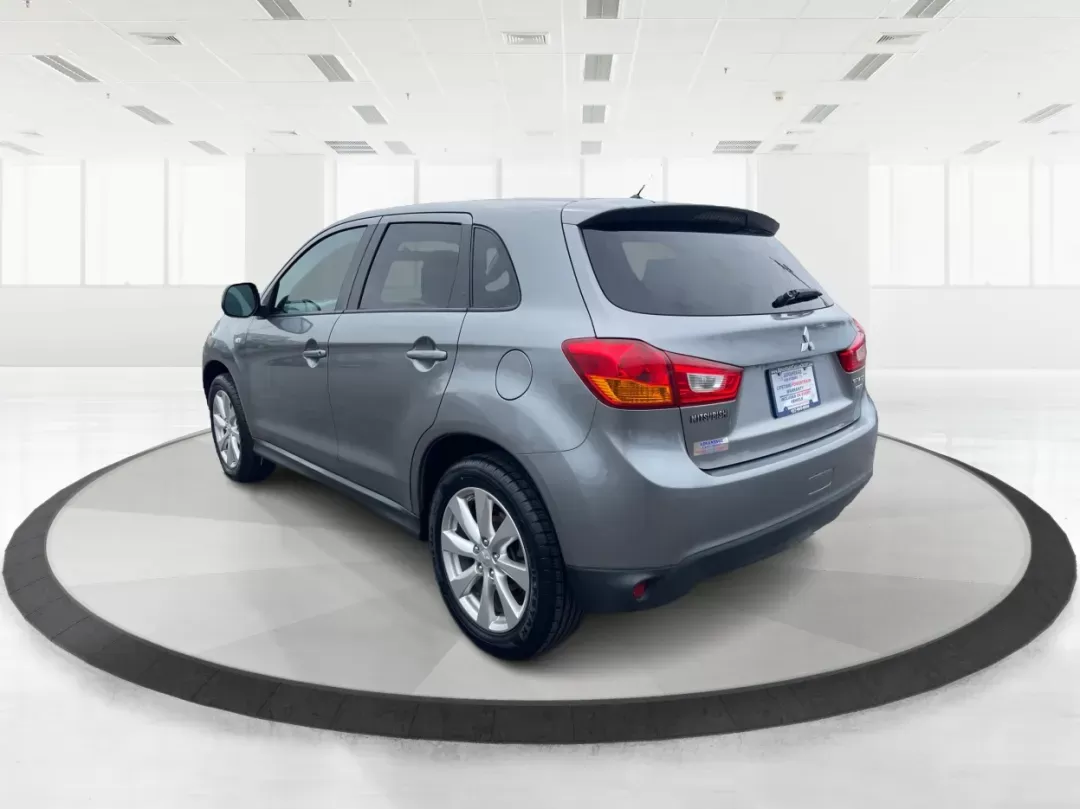 2015 Mitsubishi Outlander Sport ES (4A4AP3AUXFE) with an 2L I-4 DOHC engine, located at 4508 South Dixie Dr, Moraine, OH, 45439, (937) 908-9800, 39.689976, -84.218452 - 2015 Mitsubishi Outlander Sport ES - Photo#5