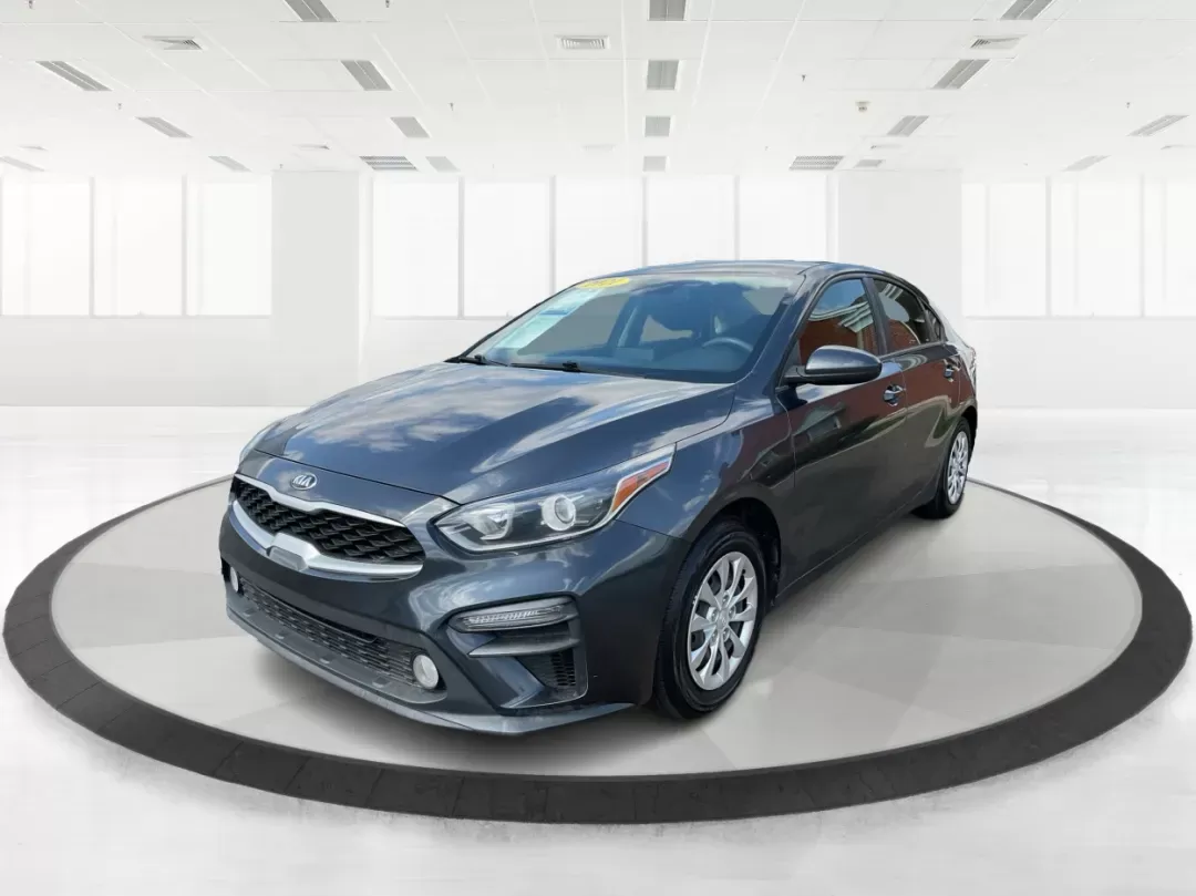 2021 Kia Forte FE (3KPF24AD5ME) with an 2L I-4 DOHC engine, located at 1184 Kauffman Ave, Fairborn, OH, 45324, (937) 908-9800, 39.807072, -84.030914 - 2021 Kia Forte FE - Photo#7
