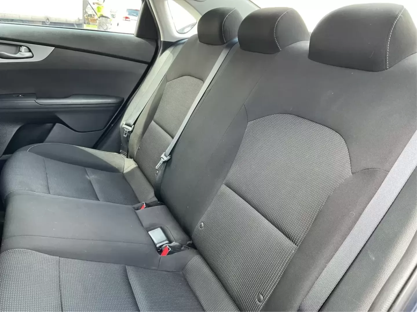 2021 Kia Forte FE (3KPF24AD5ME) with an 2L I-4 DOHC engine, located at 1184 Kauffman Ave, Fairborn, OH, 45324, (937) 908-9800, 39.807072, -84.030914 - 2021 Kia Forte FE - Photo#9