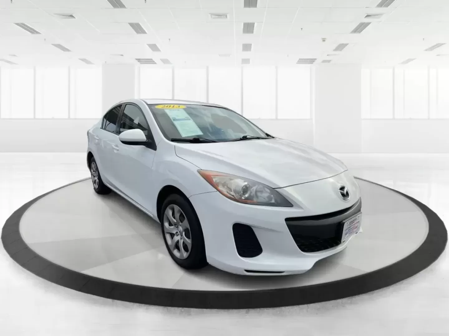 2013 Mazda Mazda3 i SV (JM1BL1TF0D1) with an 2L I-4 DOHC engine, located at 1184 Kauffman Ave, Fairborn, OH, 45324, (937) 908-9800, 39.807072, -84.030914 - 2013 Mazda Mazda3 i SV - Photo#0