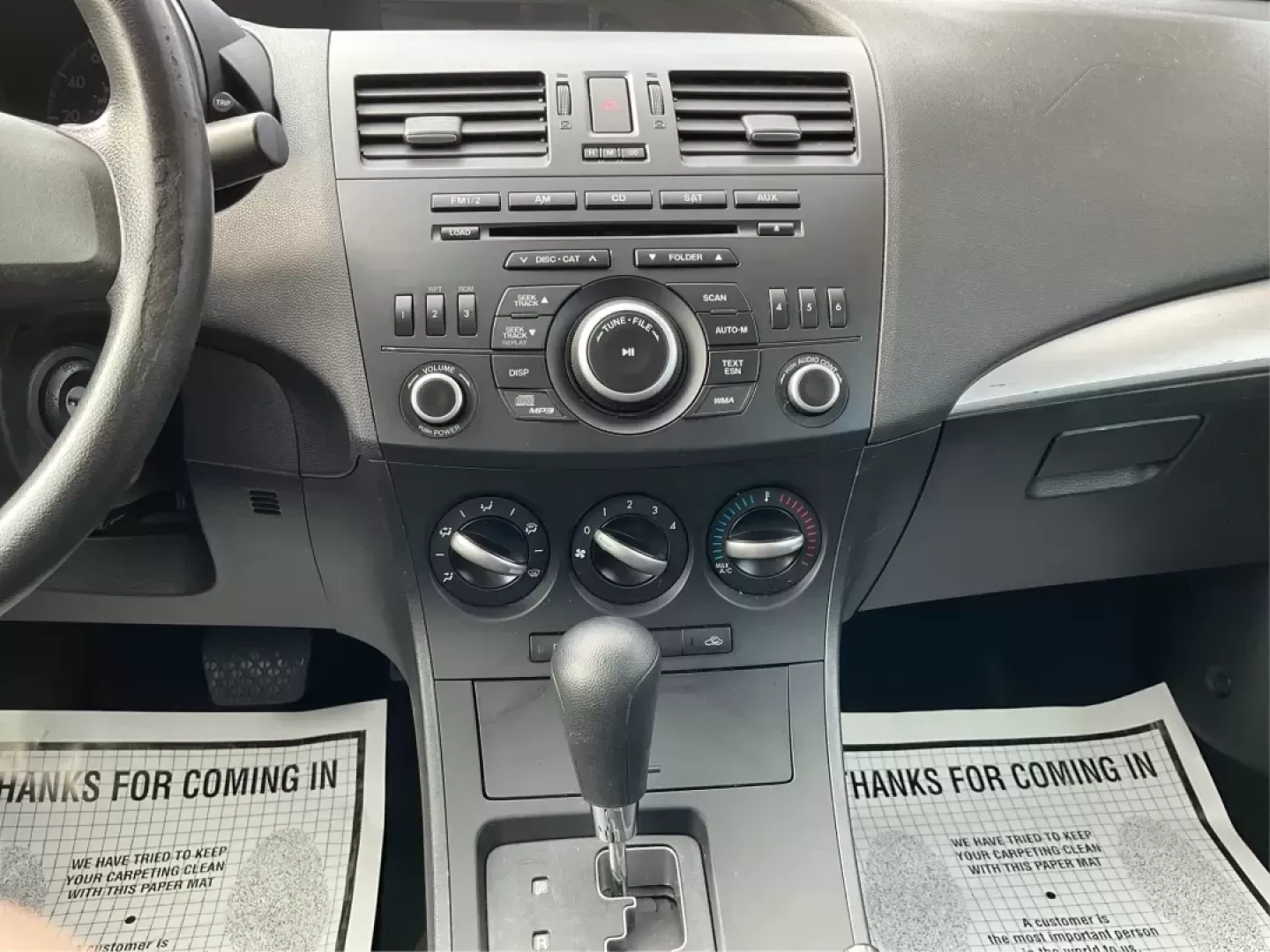 2013 Mazda Mazda3 i SV (JM1BL1TF0D1) with an 2L I-4 DOHC engine, located at 1184 Kauffman Ave, Fairborn, OH, 45324, (937) 908-9800, 39.807072, -84.030914 - 2013 Mazda Mazda3 i SV - Photo#13