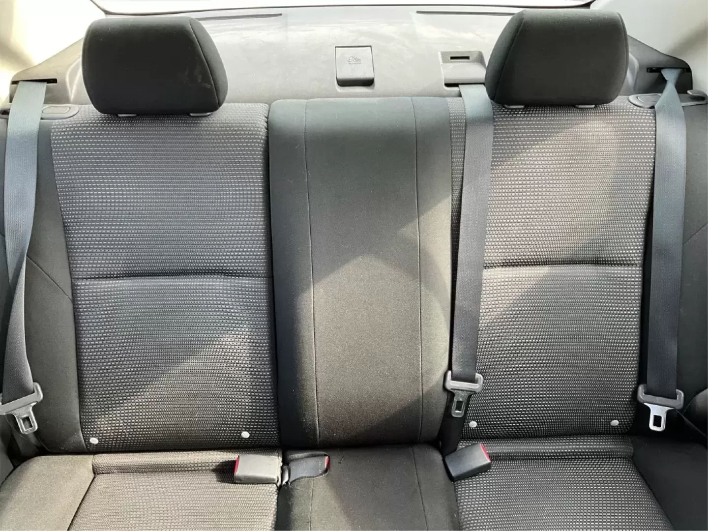 2013 Mazda Mazda3 i SV (JM1BL1TF0D1) with an 2L I-4 DOHC engine, located at 1184 Kauffman Ave, Fairborn, OH, 45324, (937) 908-9800, 39.807072, -84.030914 - 2013 Mazda Mazda3 i SV - Photo#14