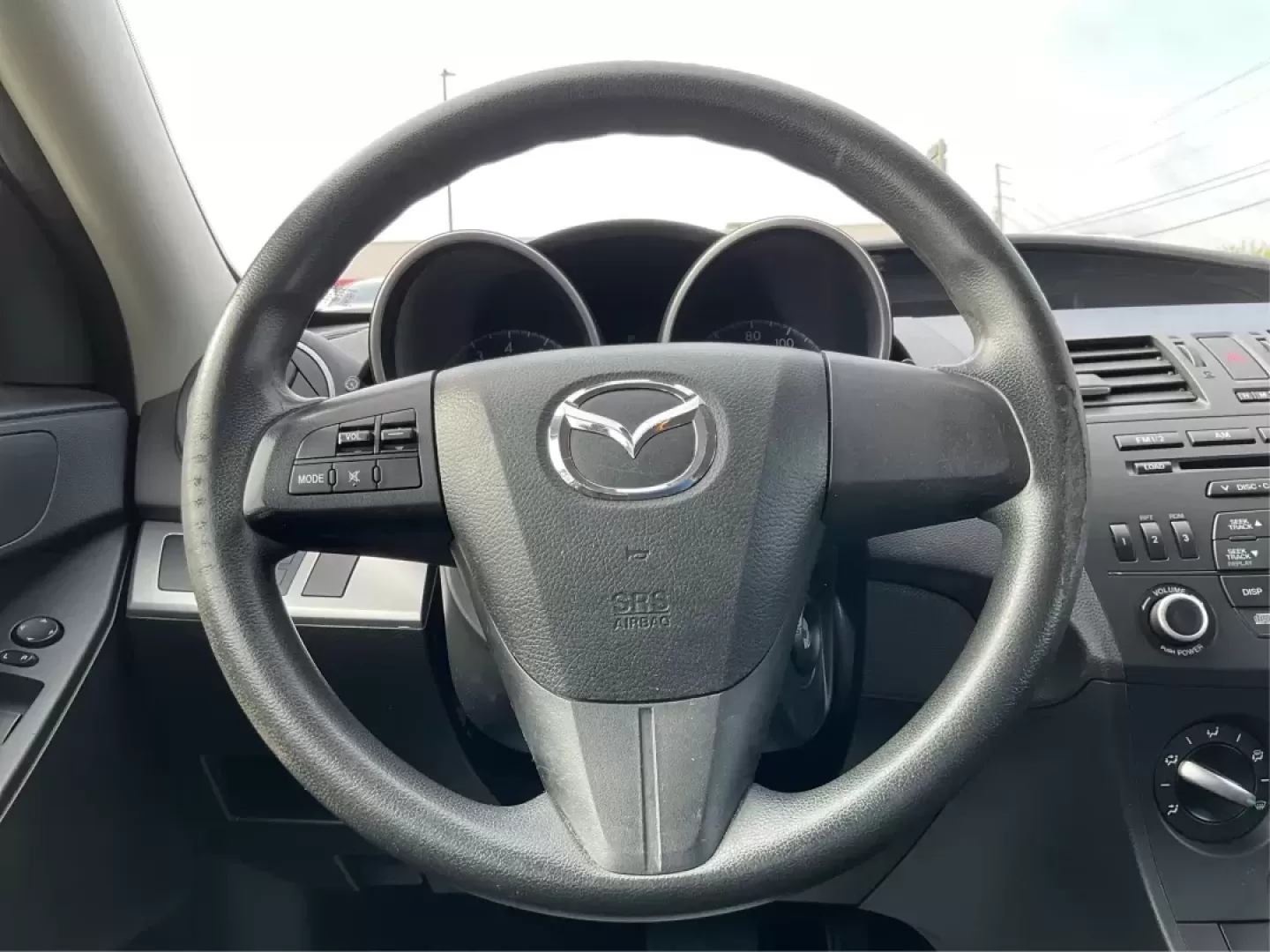 2013 Mazda Mazda3 i SV (JM1BL1TF0D1) with an 2L I-4 DOHC engine, located at 1184 Kauffman Ave, Fairborn, OH, 45324, (937) 908-9800, 39.807072, -84.030914 - 2013 Mazda Mazda3 i SV - Photo#16