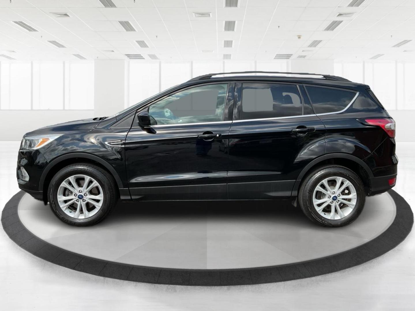 2018 Ford Escape SE (1FMCU9GD5JU) with an Other engine, located at 401 Woodman Dr, Riverside, OH, 45431, (937) 908-9800, 39.760899, -84.123421 - Photo#5