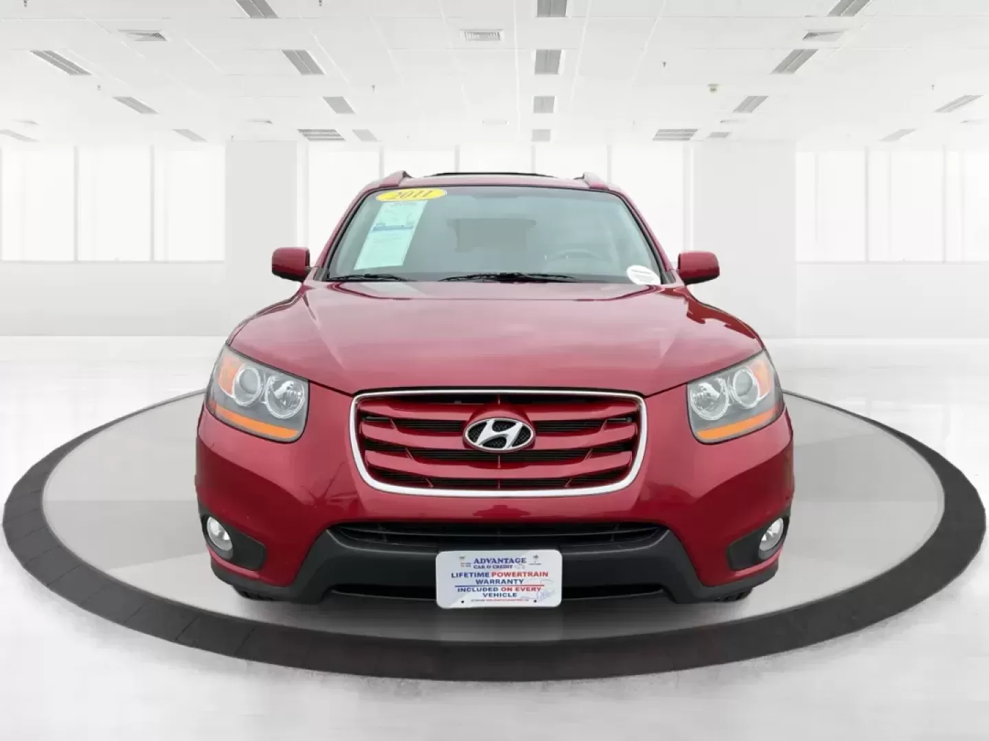 2011 Hyundai Santa Fe SE (5XYZHDAG5BG) with an 3.5L V-6 DOHC engine, located at 1184 Kauffman Ave, Fairborn, OH, 45324, (937) 908-9800, 39.807072, -84.030914 - Photo#6