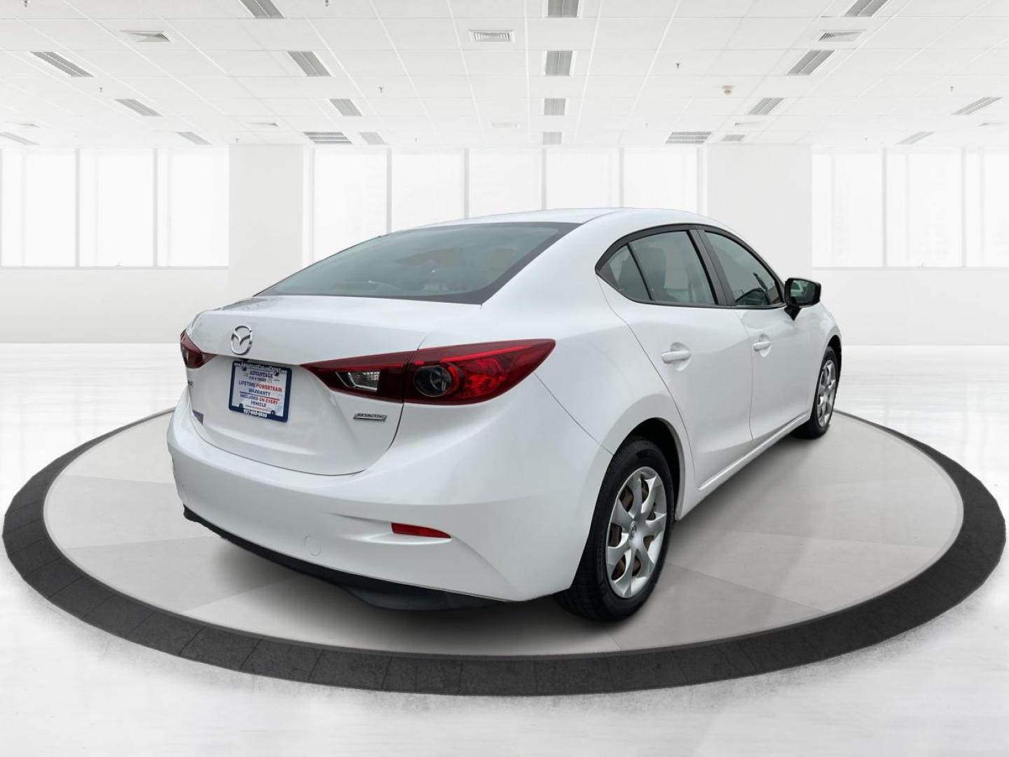 2016 Mazda Mazda3 i Sport (3MZBM1T74GM) with an SKYACTIV-G 2L I-4 gasoline direct injection engine, located at 1230 East Main St, Xenia, OH, 45385, (937) 908-9800, 39.688026, -83.910172 - Photo#2