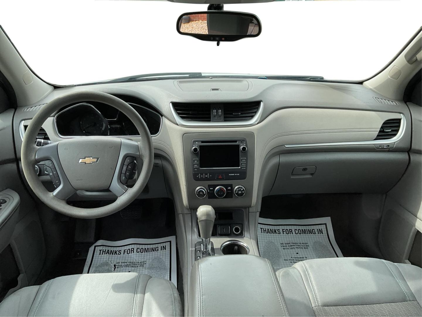2017 Chevrolet Traverse LS (1GNKRFED9HJ) with an 3.6L V-6 gasoline direct injection engine, located at 1230 East Main St, Xenia, OH, 45385, (937) 908-9800, 39.688026, -83.910172 - Photo#19