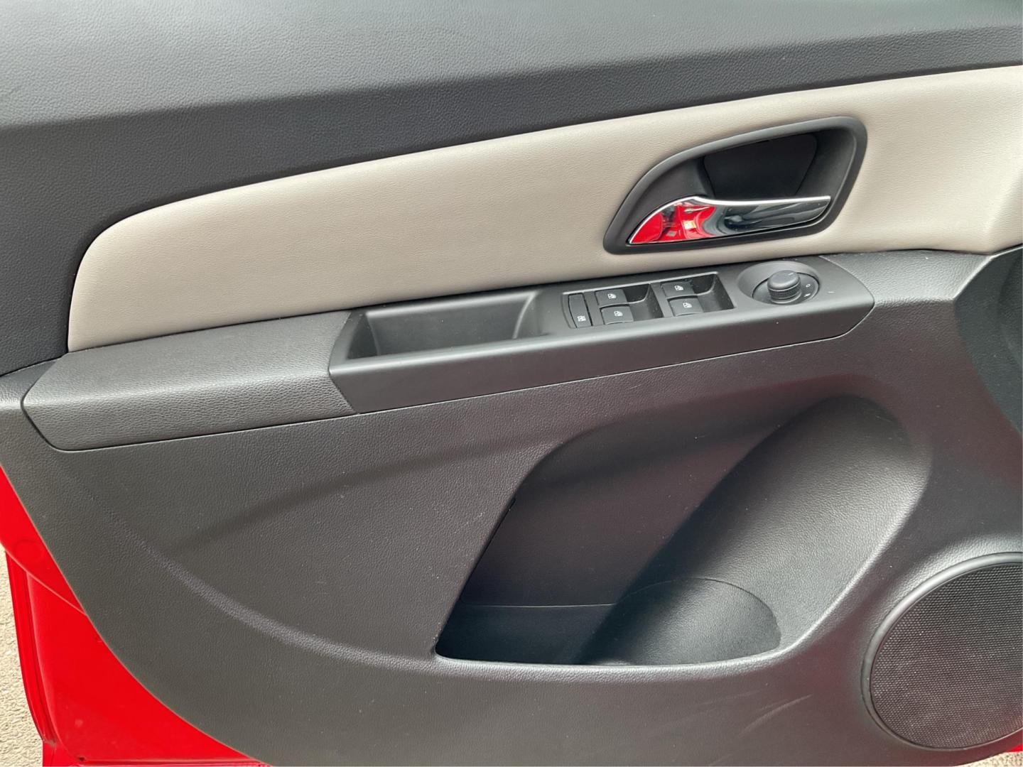 2014 Chevrolet Cruze LS Auto (1G1PA5SH2E7) with an ECOTEC 1.8L I-4 DOHC engine, located at 1230 East Main St, Xenia, OH, 45385, (937) 908-9800, 39.688026, -83.910172 - Photo#17